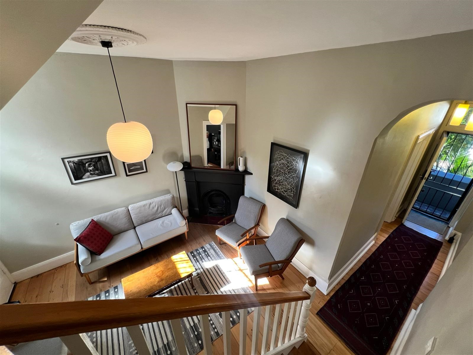 Sylish, Newly Renovated, Fully Furnished, Serviced Surry Hills Terrace