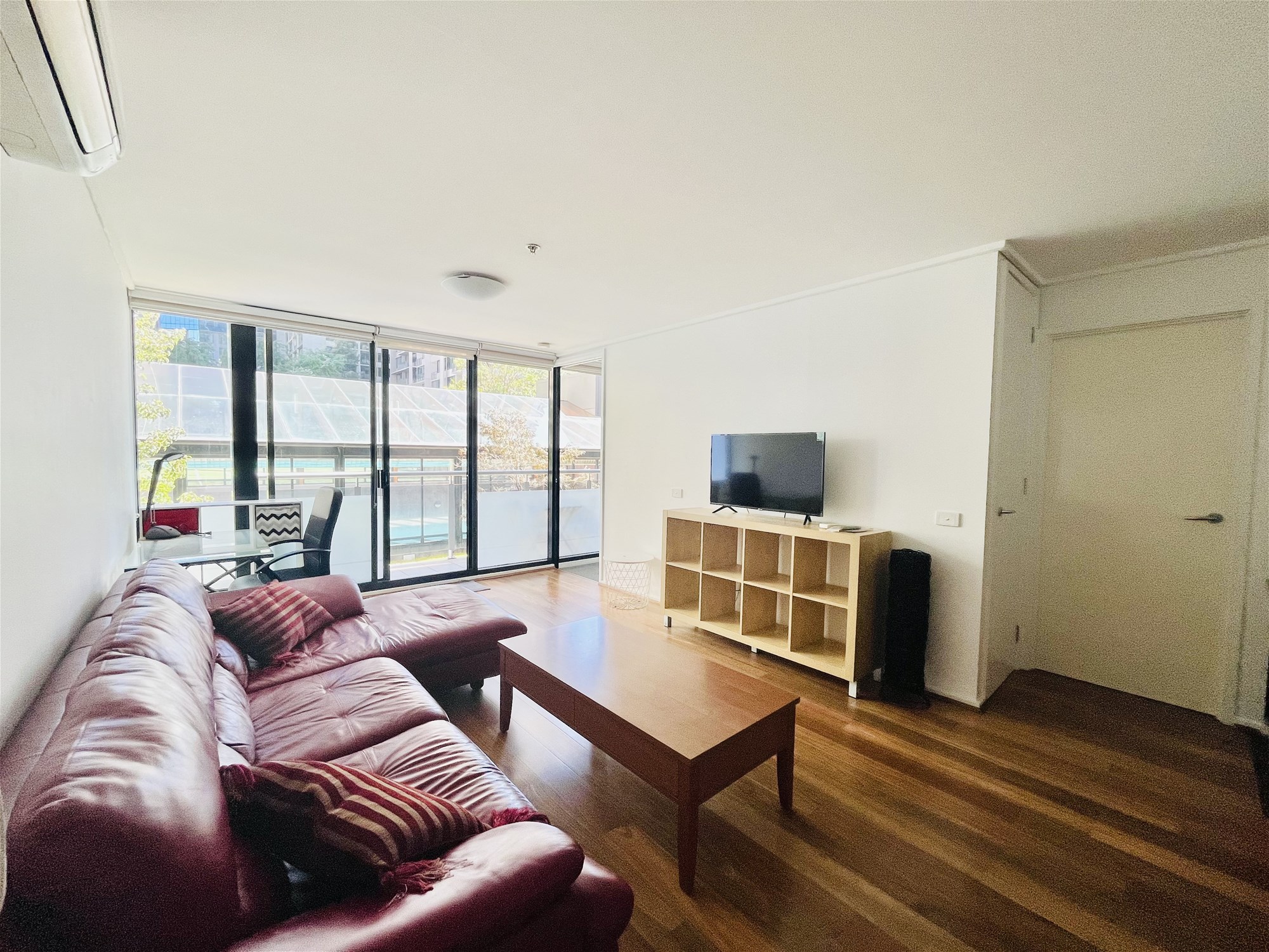 Spacious 2 Bedroom Apartment In 2
