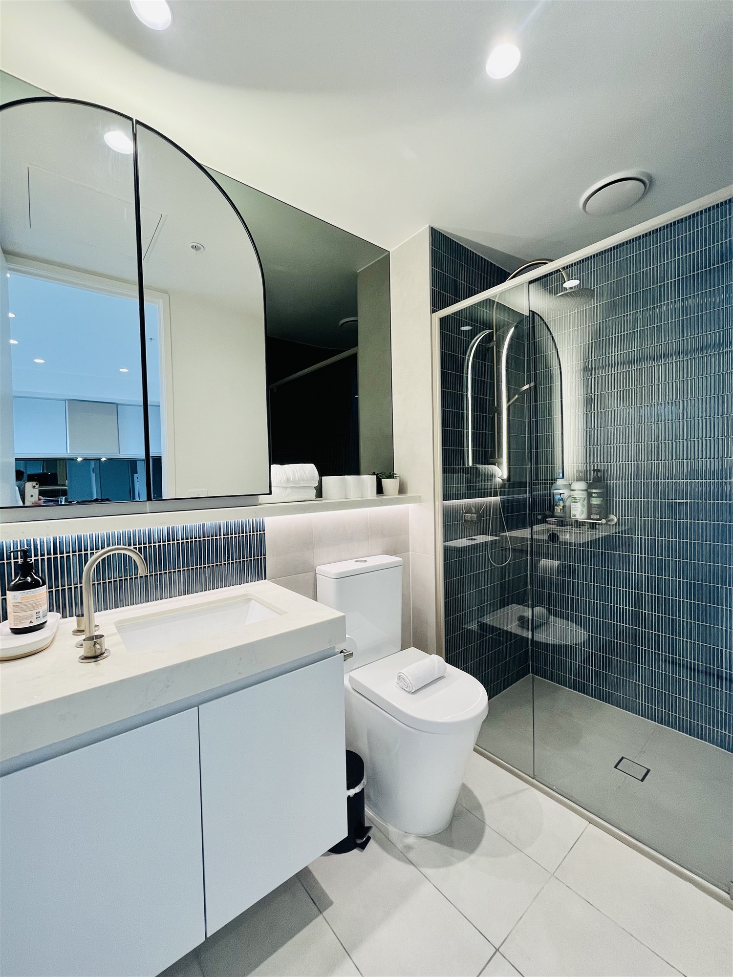 Stylish 1 Bedroom Gem 6