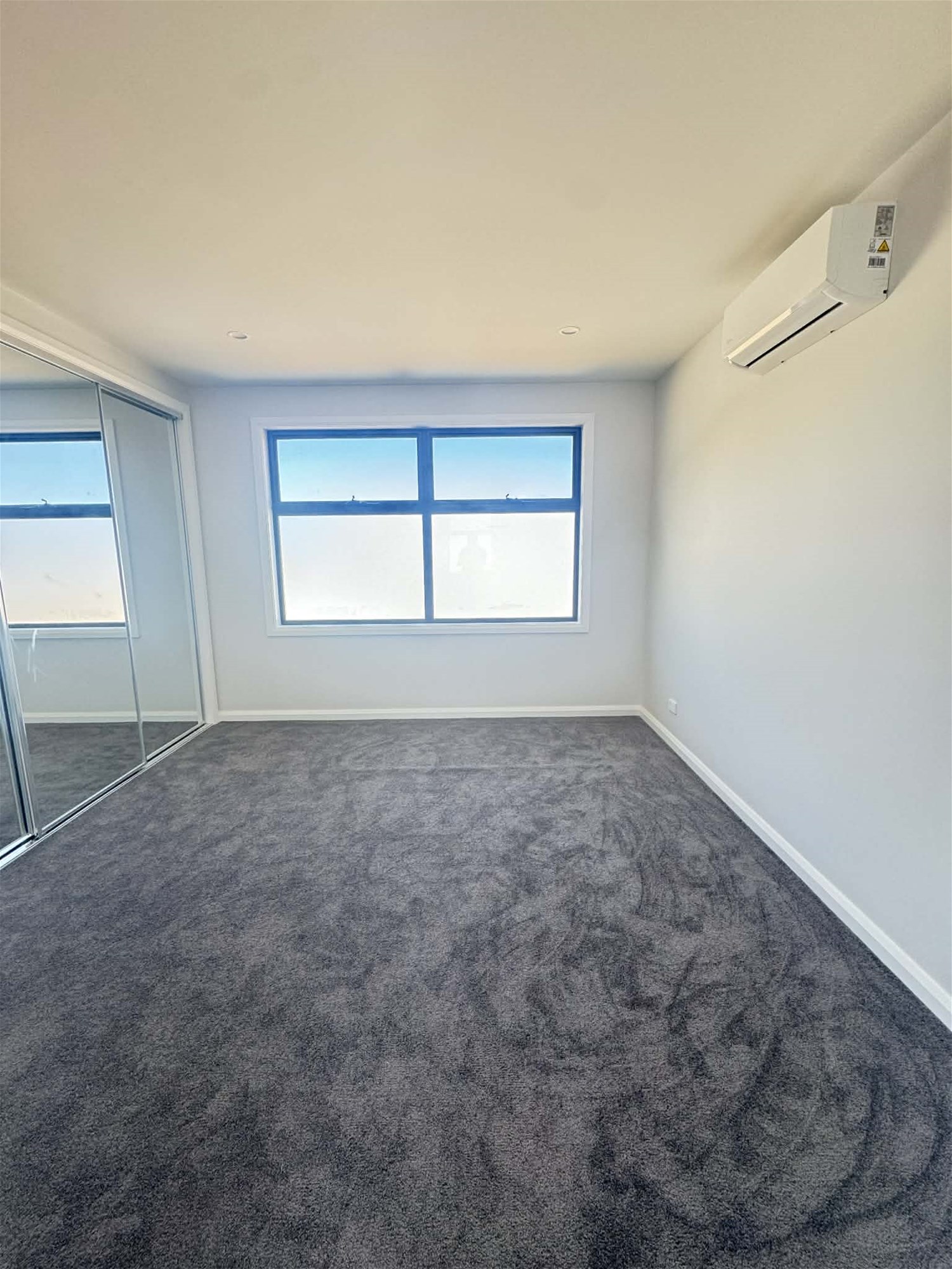 Brand New 3 Bedroom Home 8