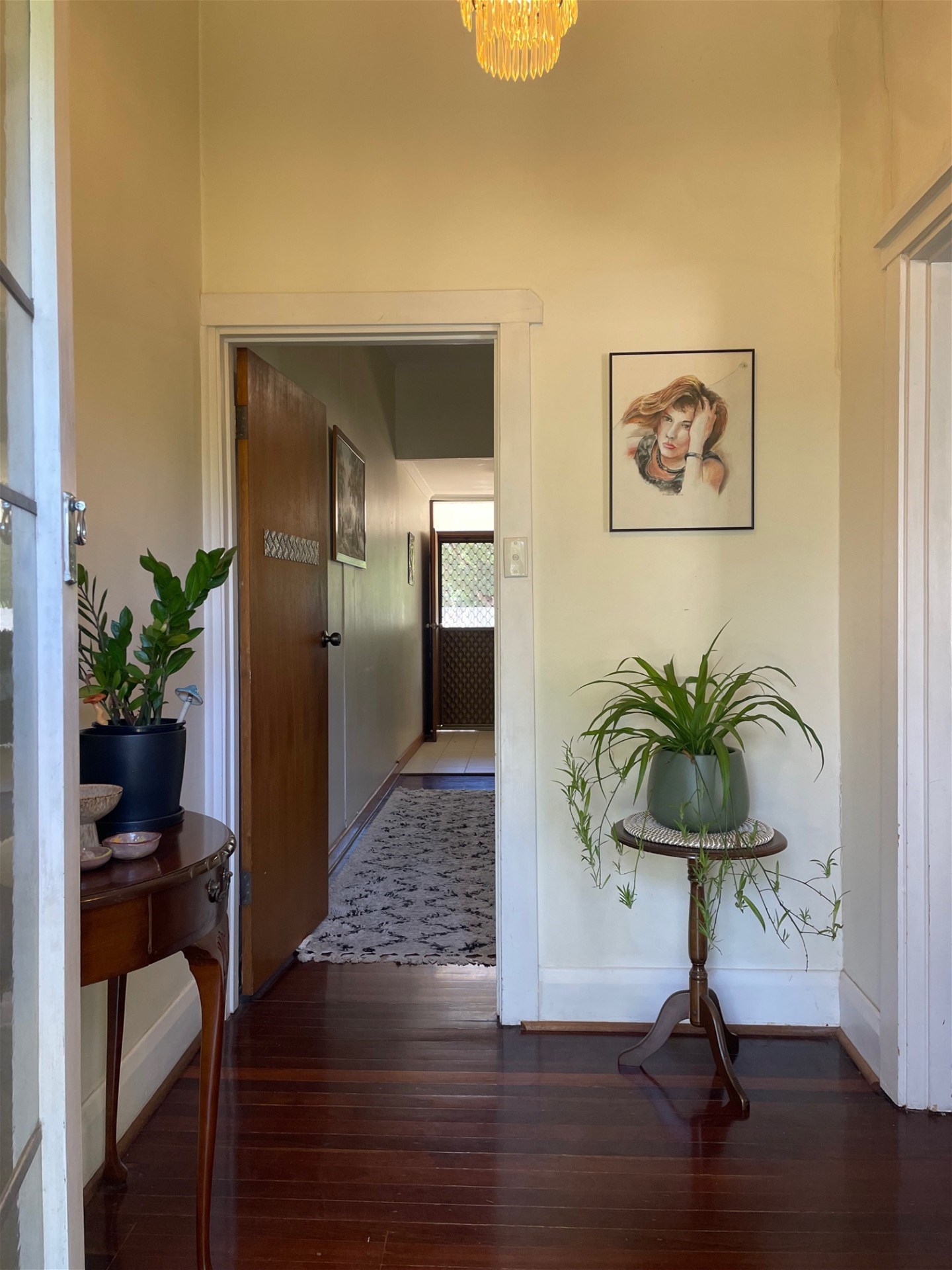 Ashford Art Deco 2 Bedroom 3
