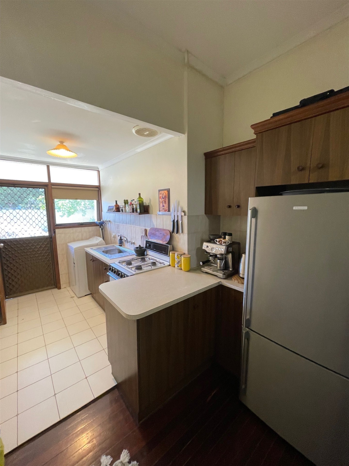 Ashford Art Deco 2 Bedroom 4