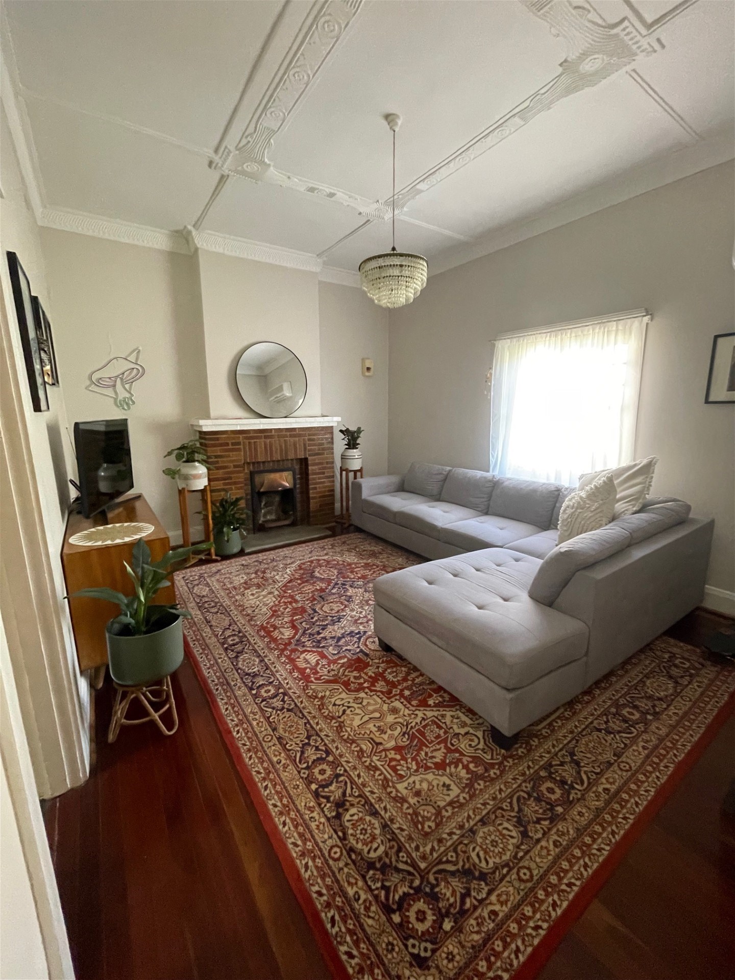 Ashford Art Deco 2 Bedroom Unit in Quiet Tree Lined Street with Jarrah Polished Floor Boards