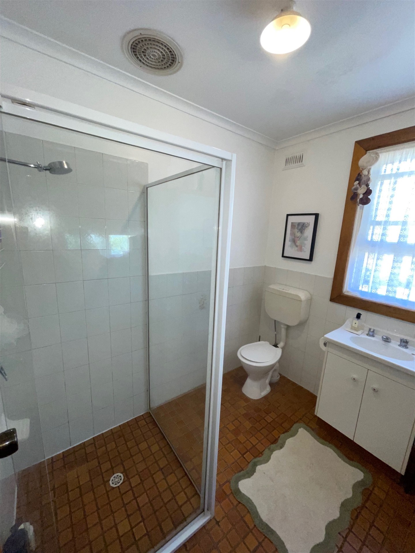 Ashford Art Deco 2 Bedroom 6