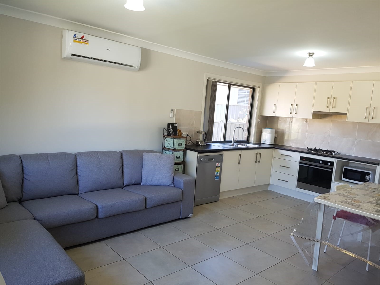 Modern 2-Bedroom Granny Flat with 3