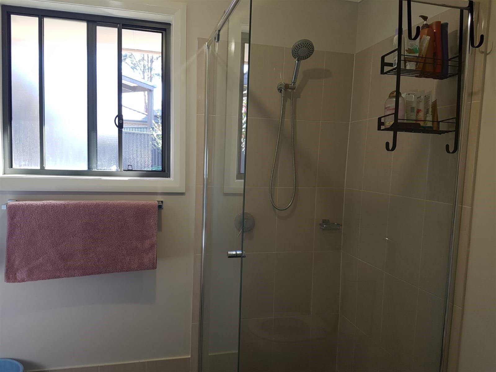 Modern 2-Bedroom Granny Flat with 5