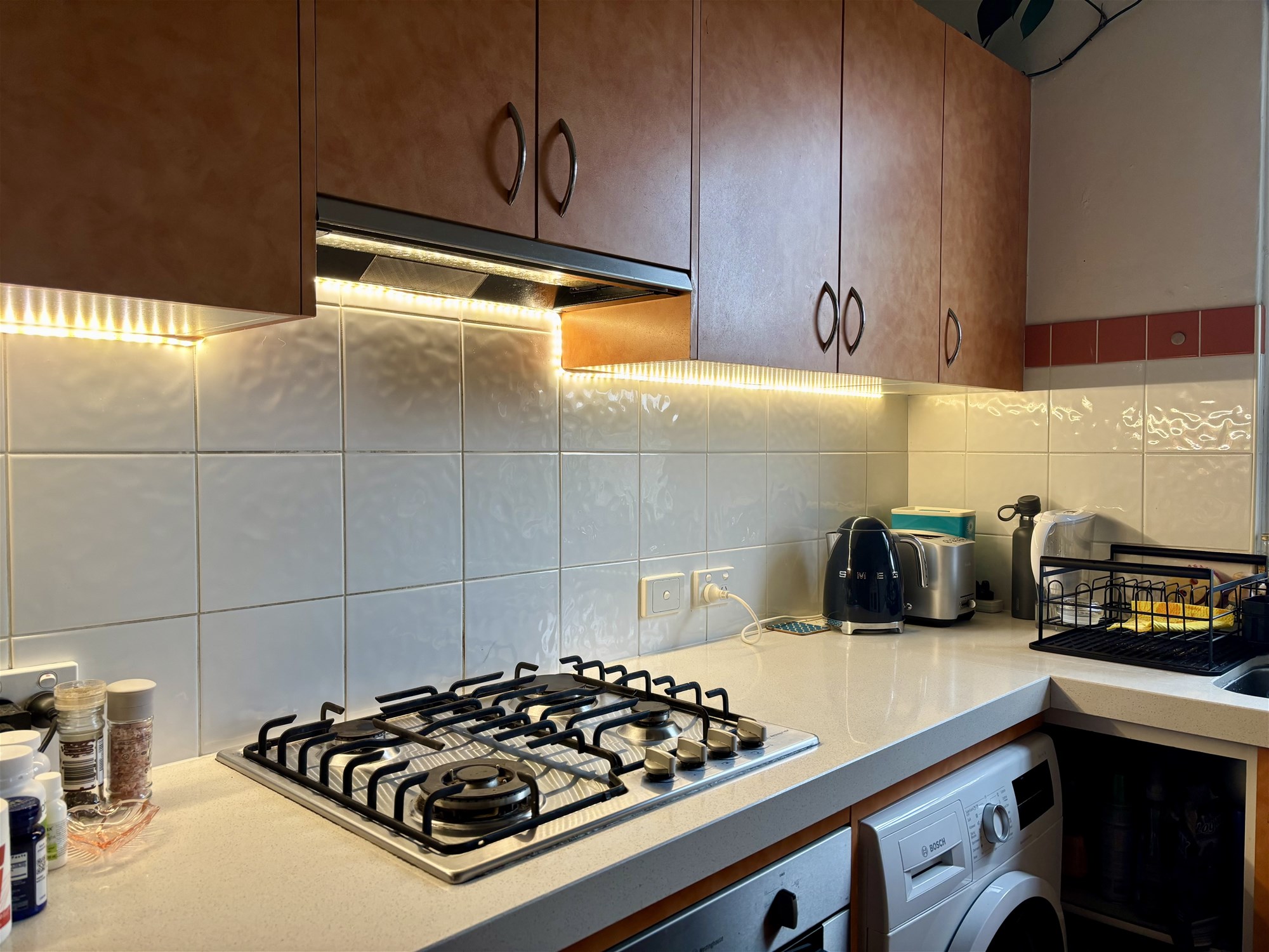 HIDDEN GEM CLOSE TO ALL 3