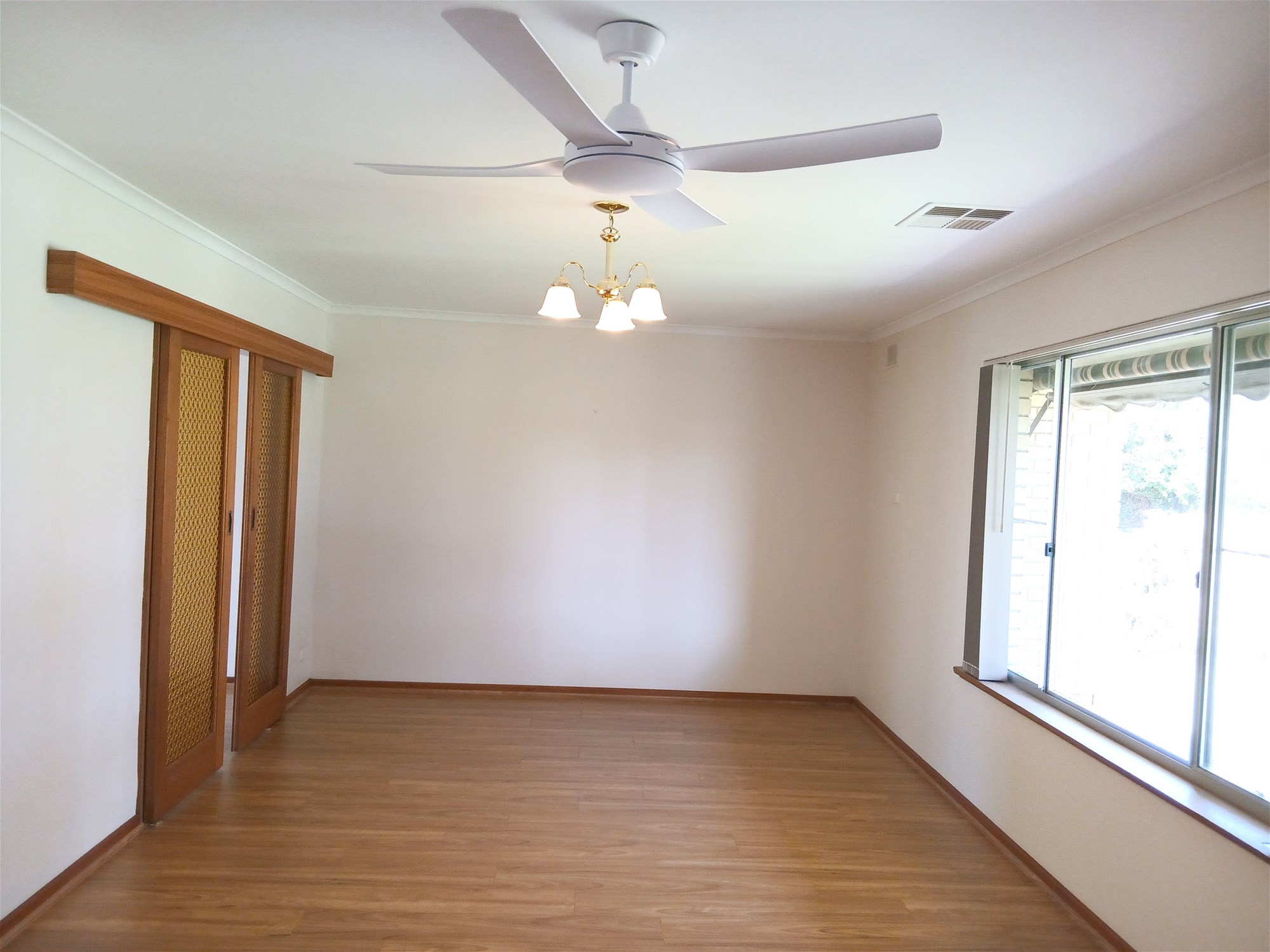 Family Home in Quiet, Scenic 4