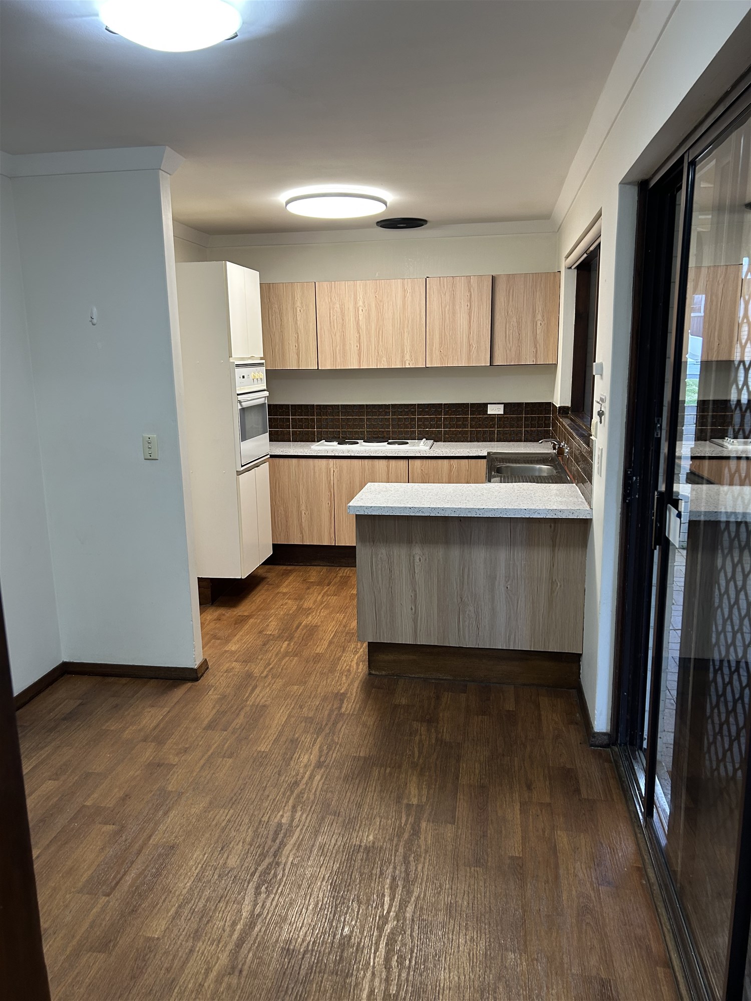 Ocean Villa for Rent in 5