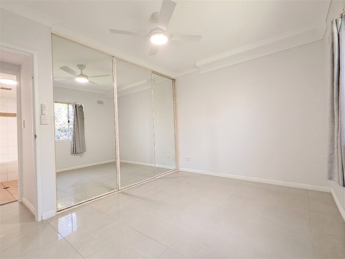 Modern One Bedroom Unit Moments 2