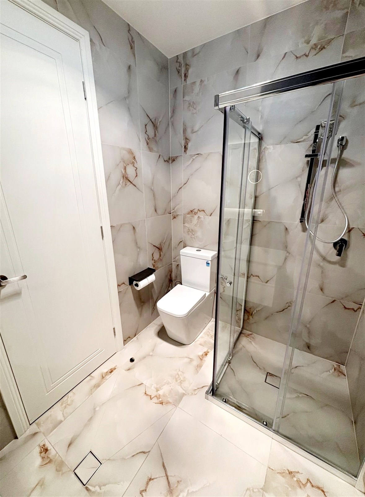 Single room with attached bathroom available for RENT in BLACKTOWN McCulloch Rd. $320 + Electricity Bills per week., photo 15
