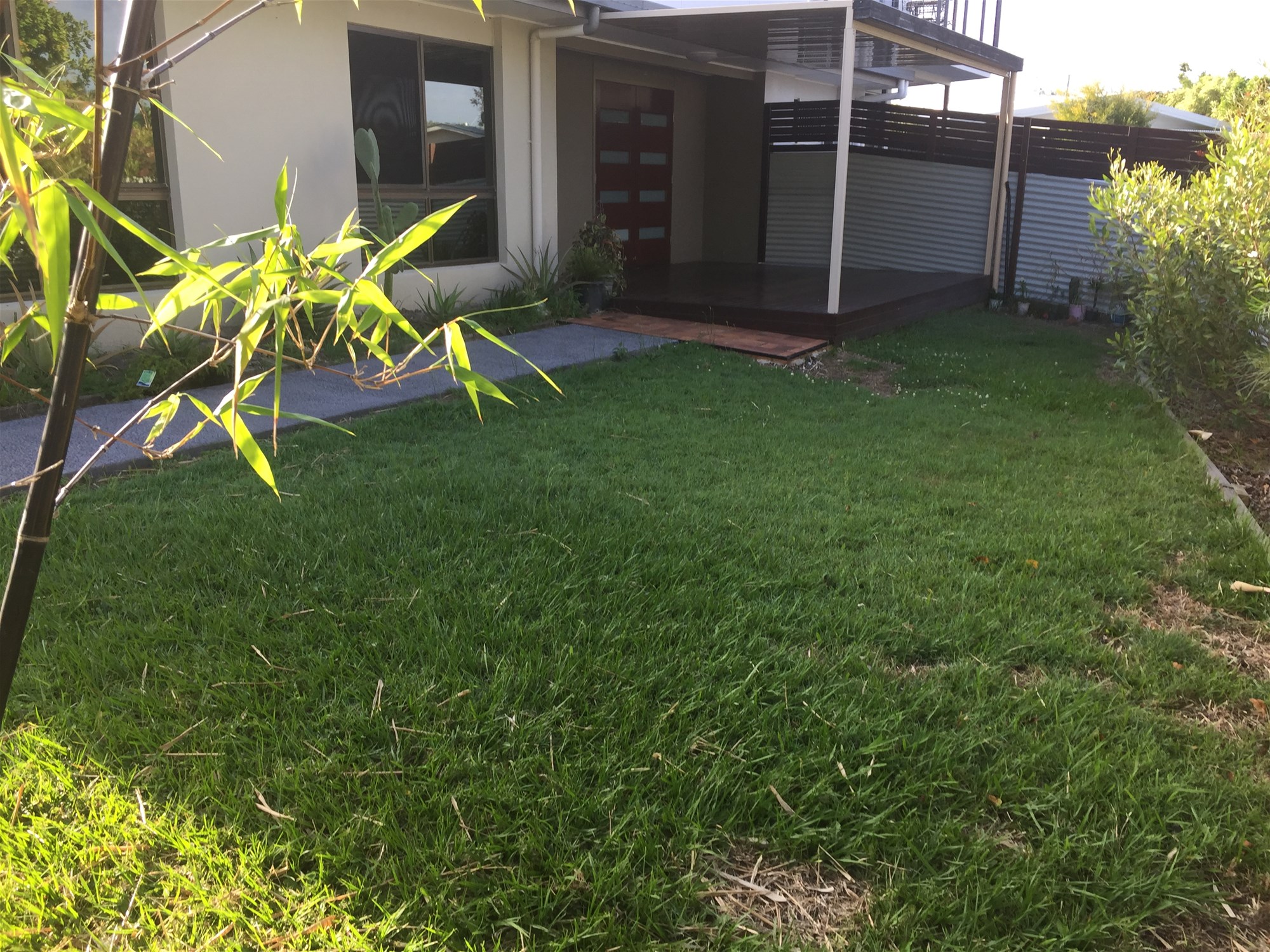 Beachside house walking distance to beach bus stop school shops, photo 25