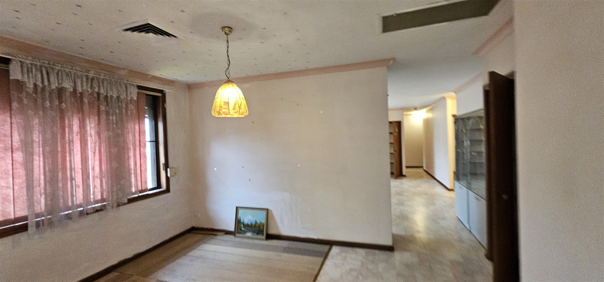 4 minutes walk to station, Quiet street, photo 12