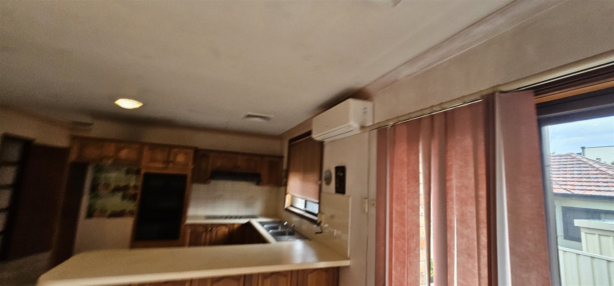 4 minutes walk to station, Quiet street, photo 16