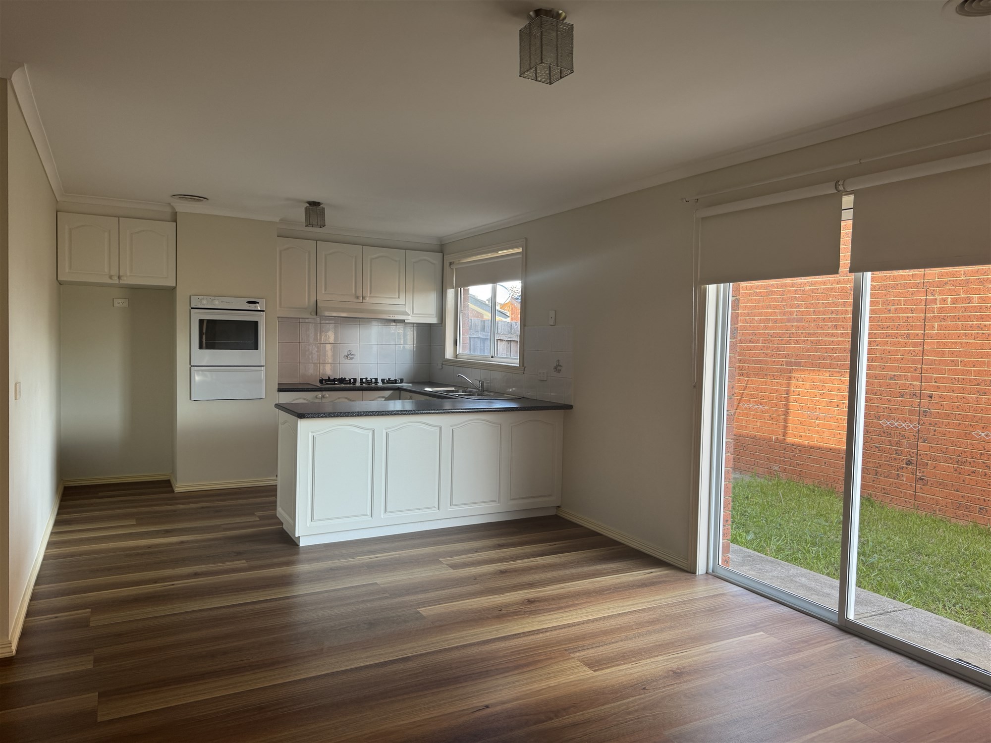 3 bedroom  Townhouse for Lease – DEER PARK VIC 3023, photo 2