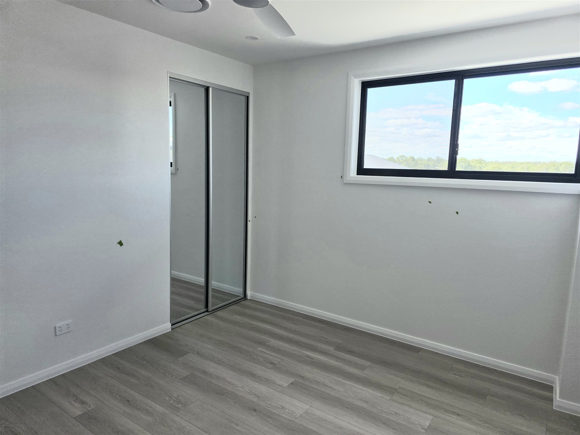 Single room with attached bathroom available for RENT …… $300+ per week., photo 7