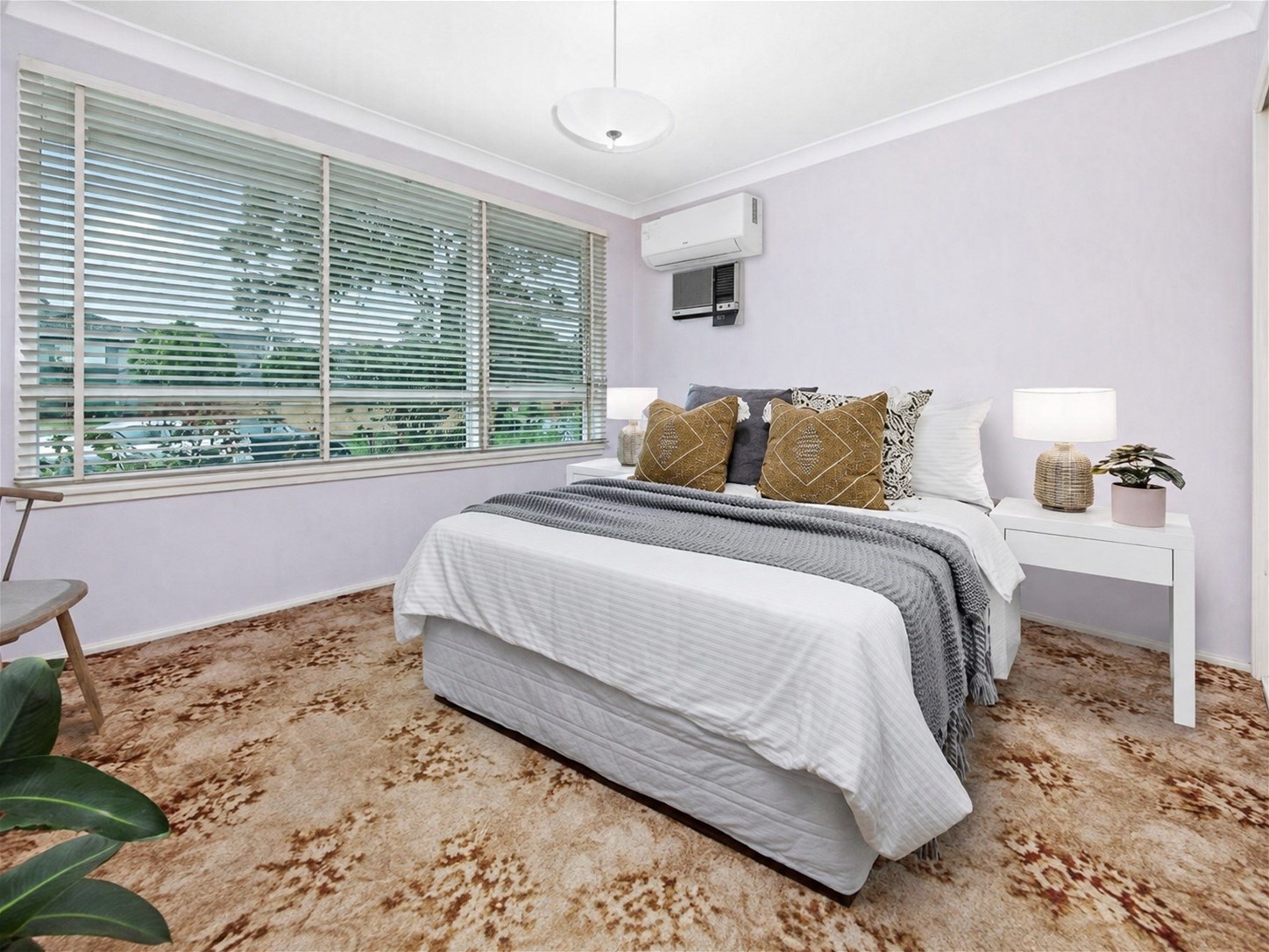 Spacious Family Living with Fresh Updates & a Separate Multipurpose Room, photo 4
