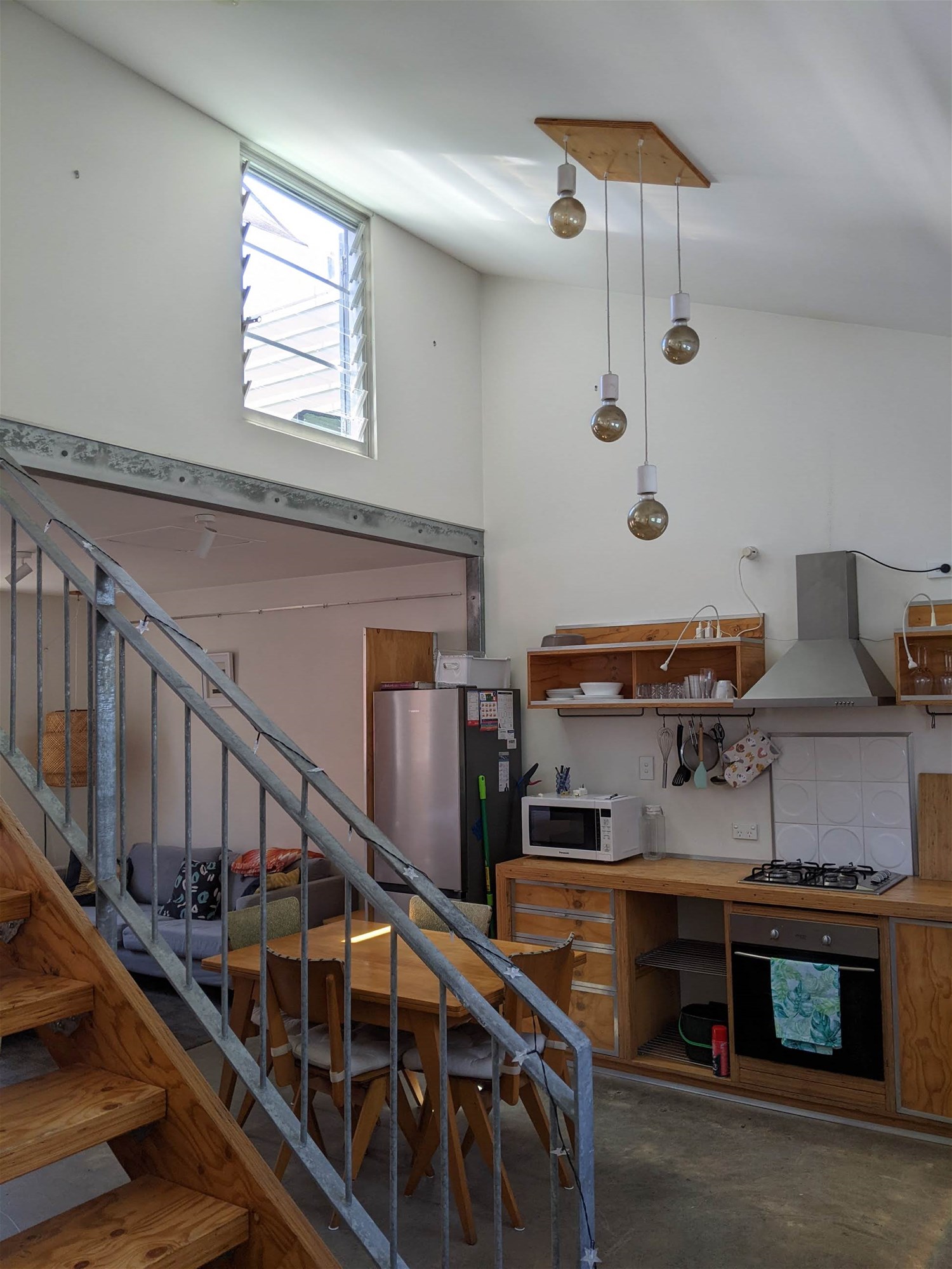 For Rent Unit 3,  2 Siska Lane, North Fremantle (also addressed as 74 Stirling Highway, North Fremantle) next to the Rose Medical Centre., photo 4