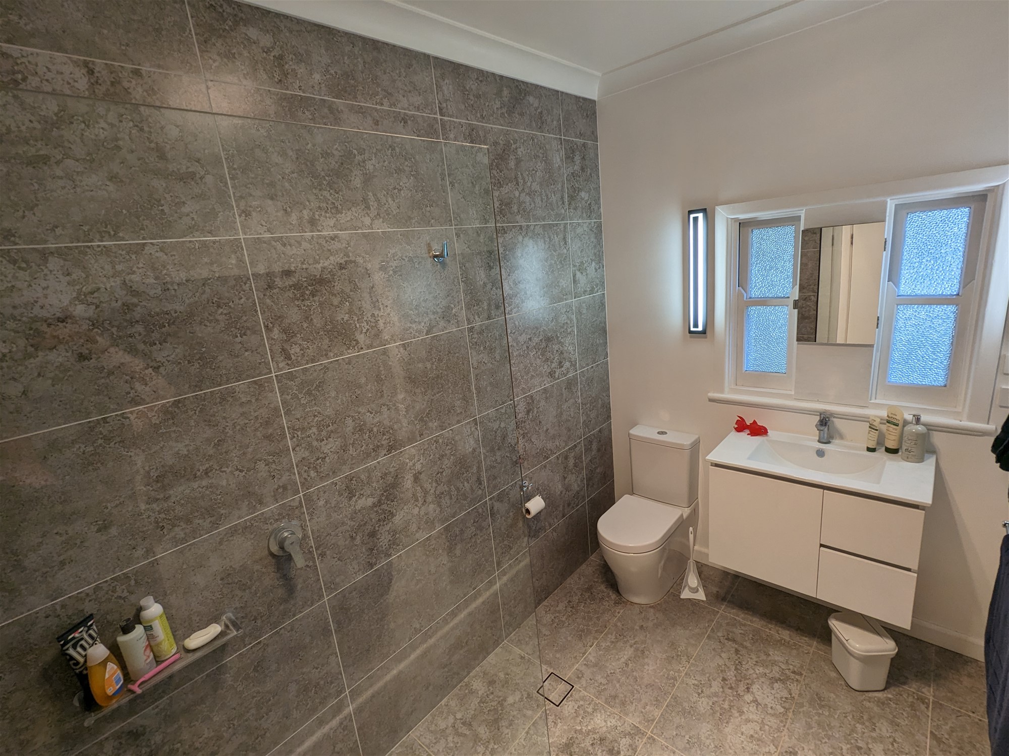 Three Bedroom Freestanding Weatherboard Home. 3