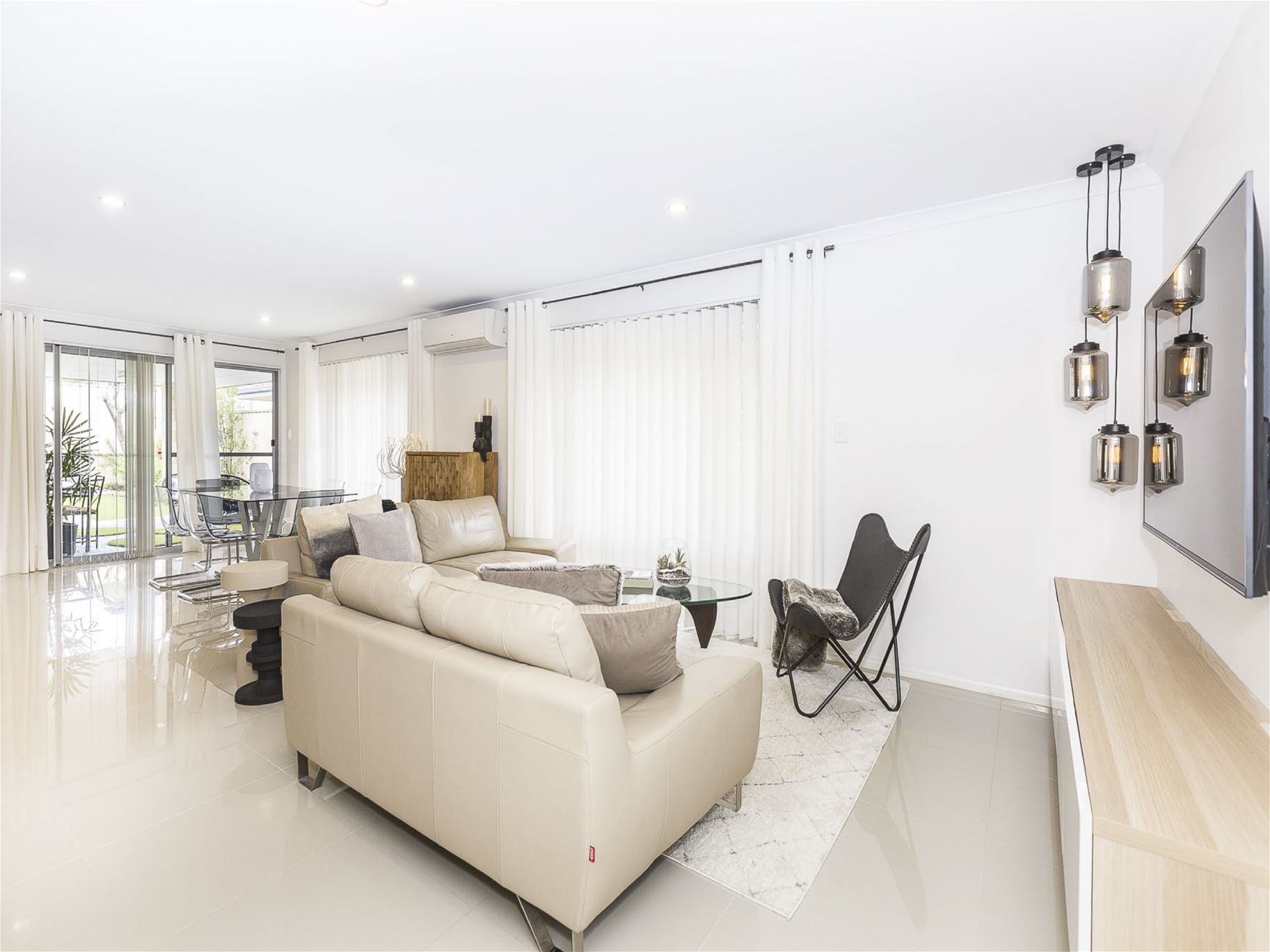 Couples Retreat in Corimbia Estate 4