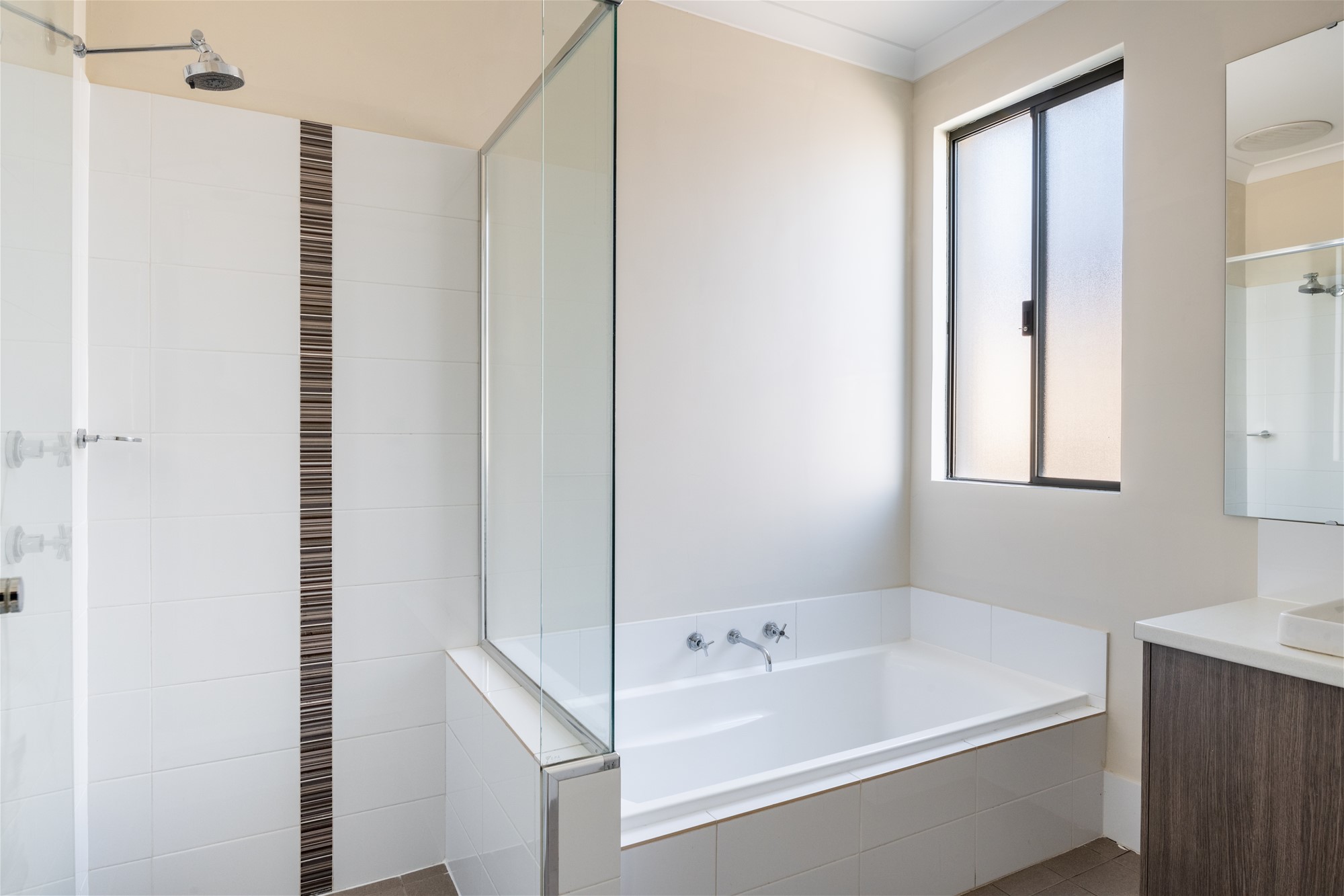 Discover your dream family home 25