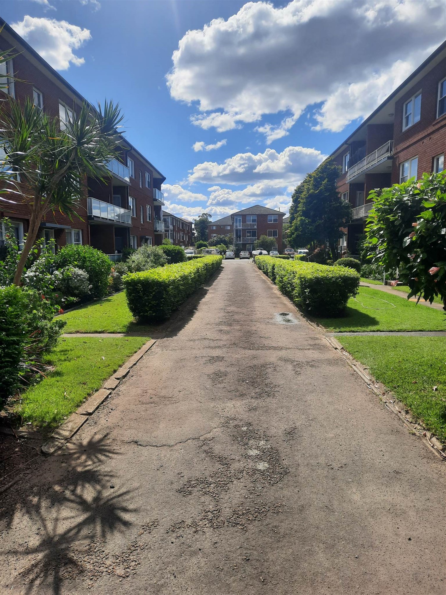 Large 2 Bedroom unit in 12
