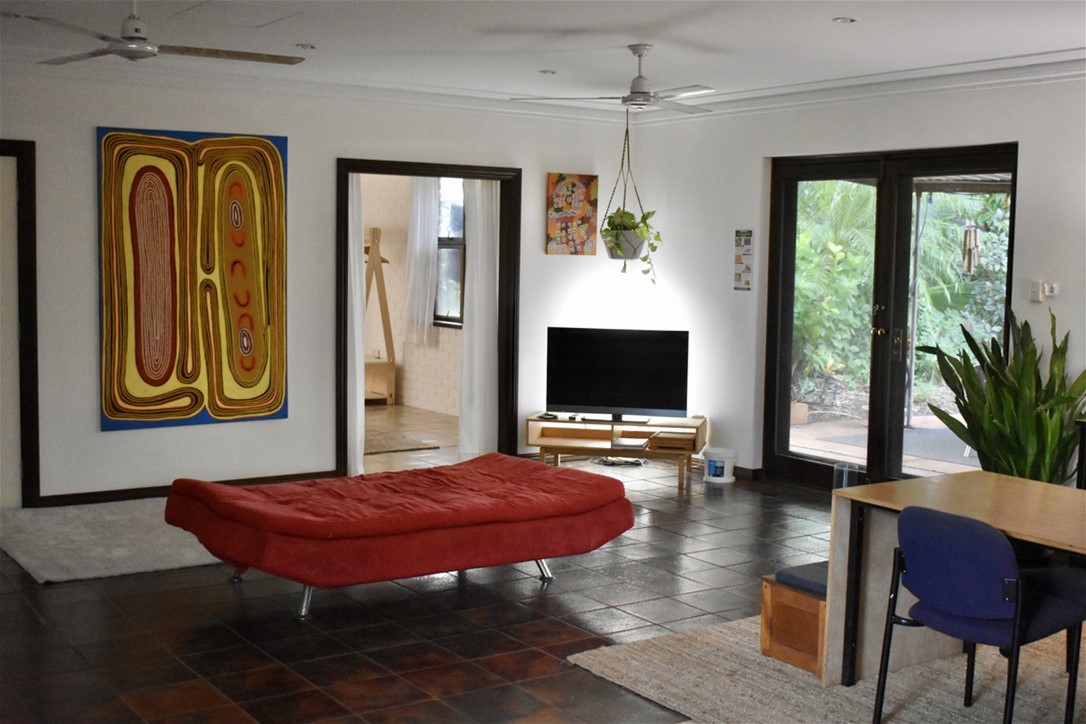 Home & Income on Stunning 2