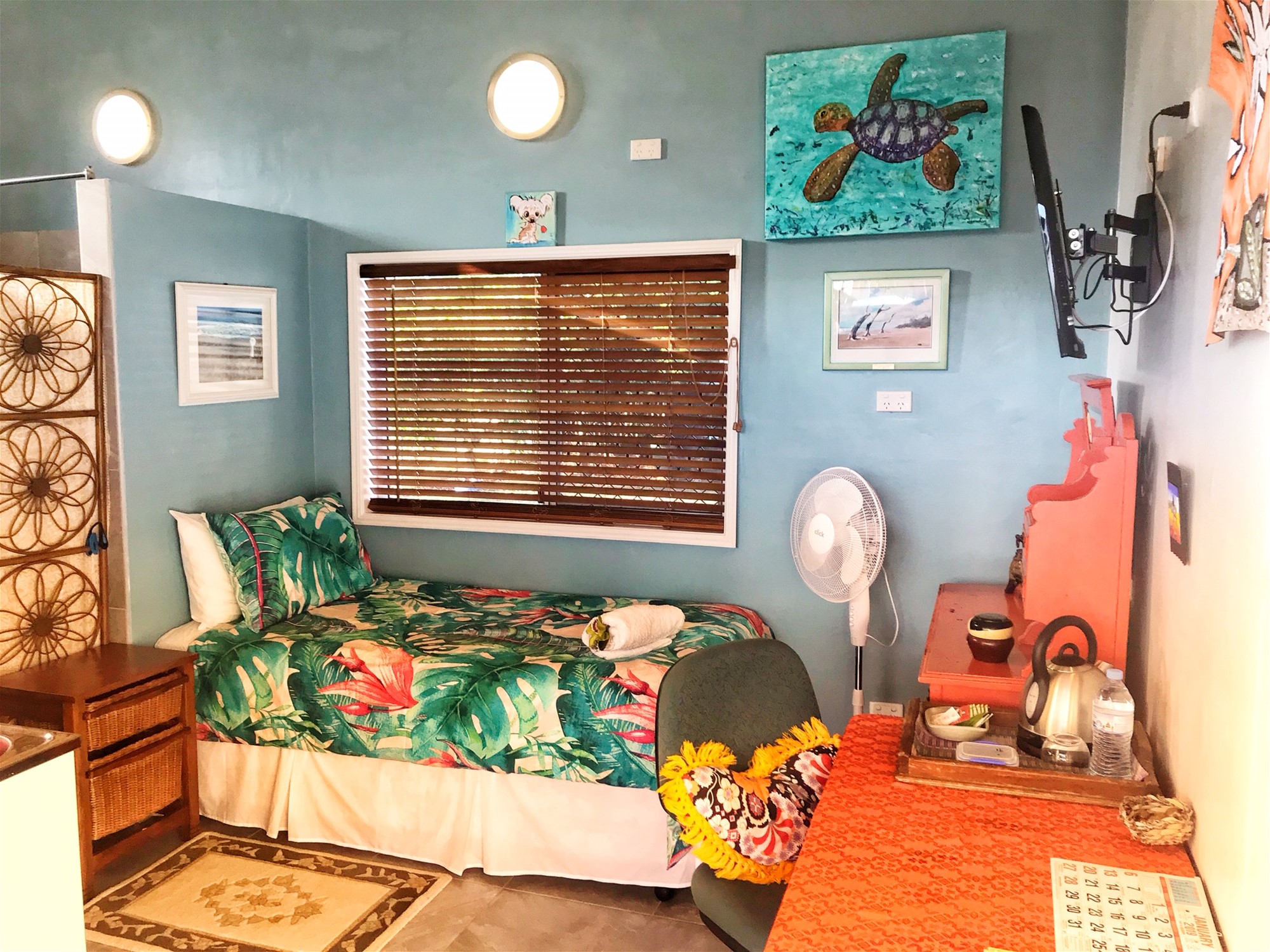 ‘Park and Rest’ Character Home- 9