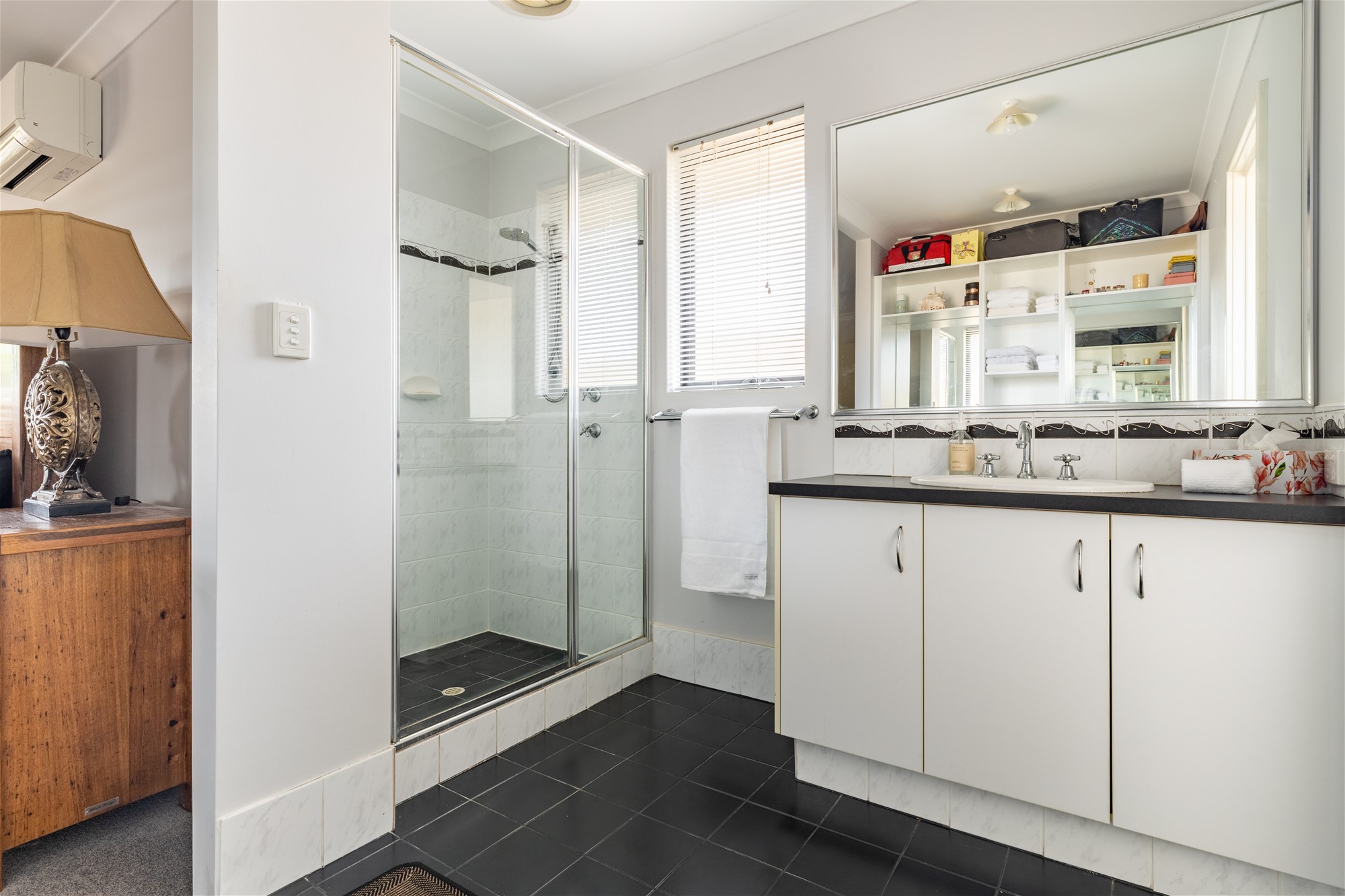 UNDER OFFER 12