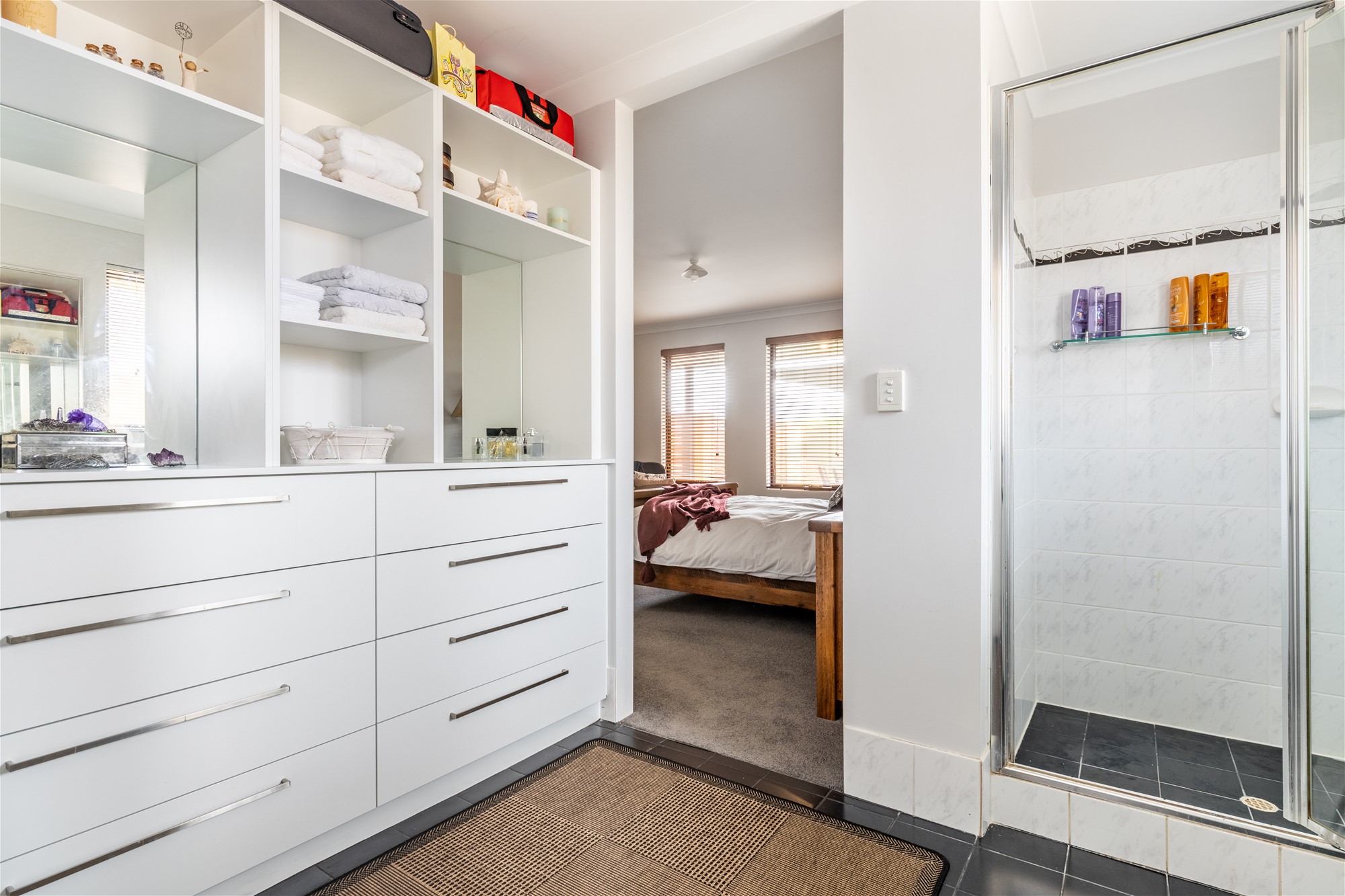 UNDER OFFER 13