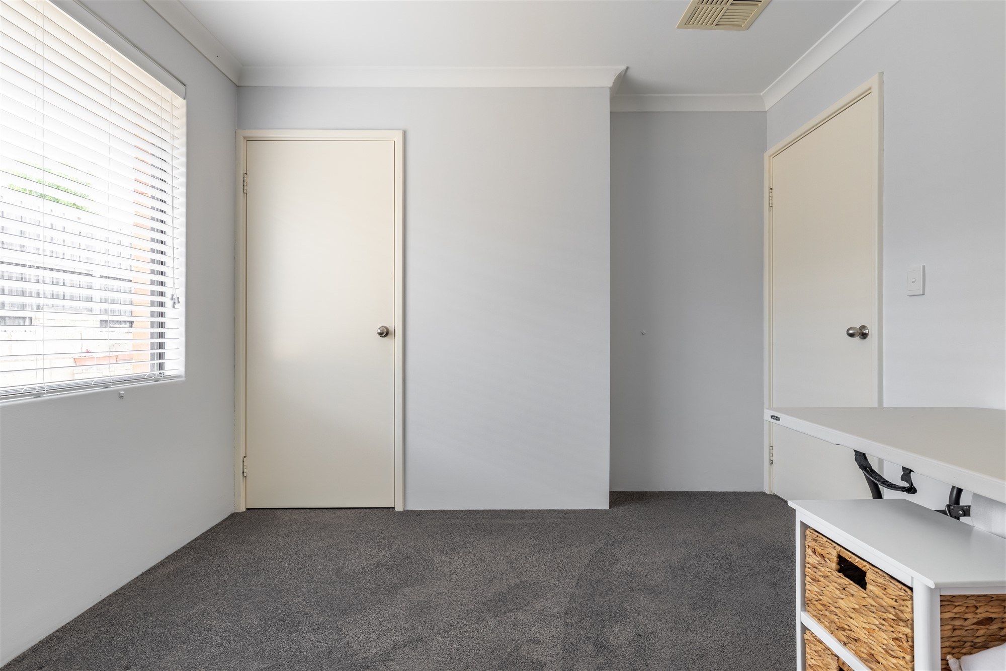 UNDER OFFER 16