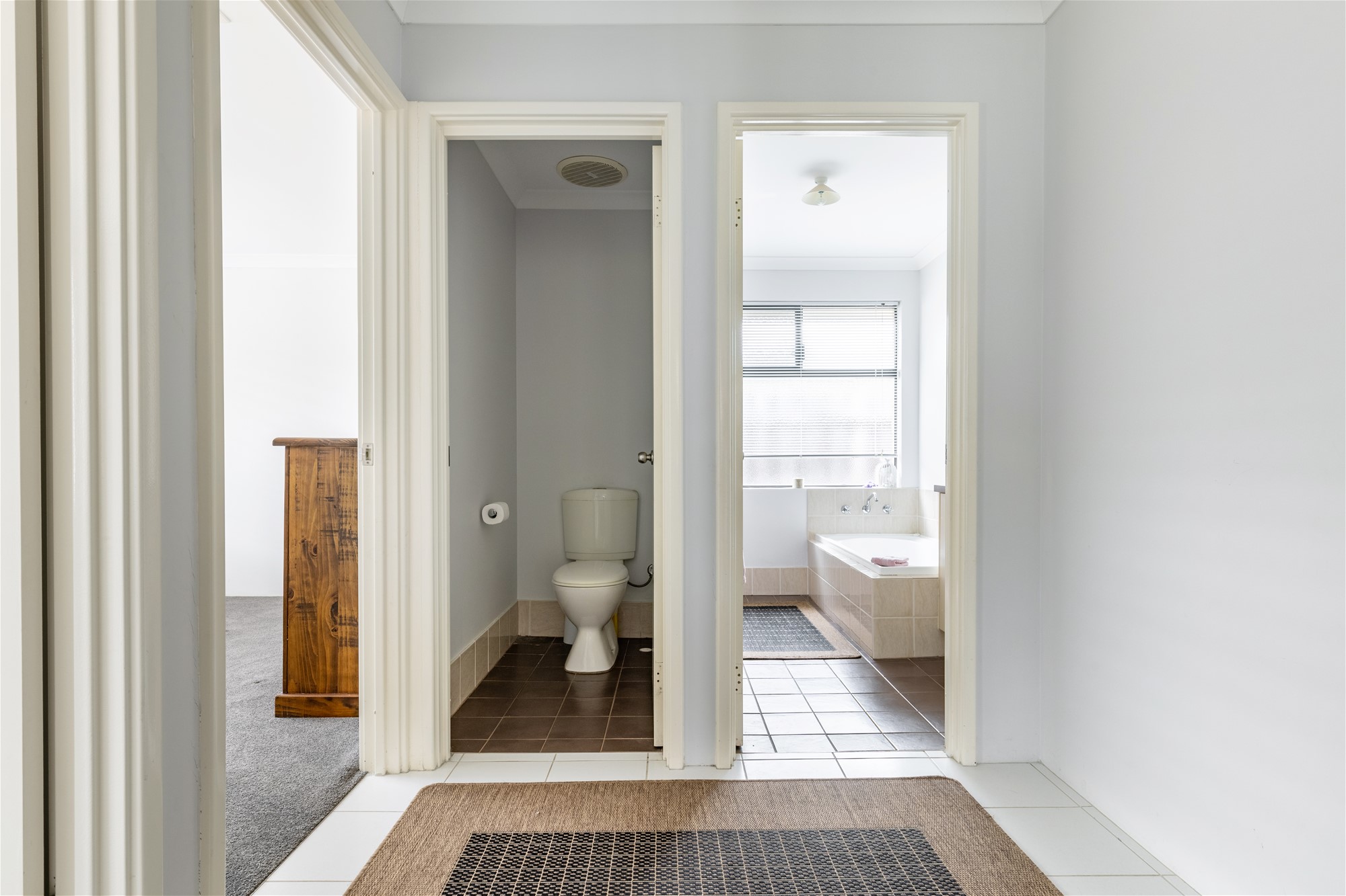 UNDER OFFER 25