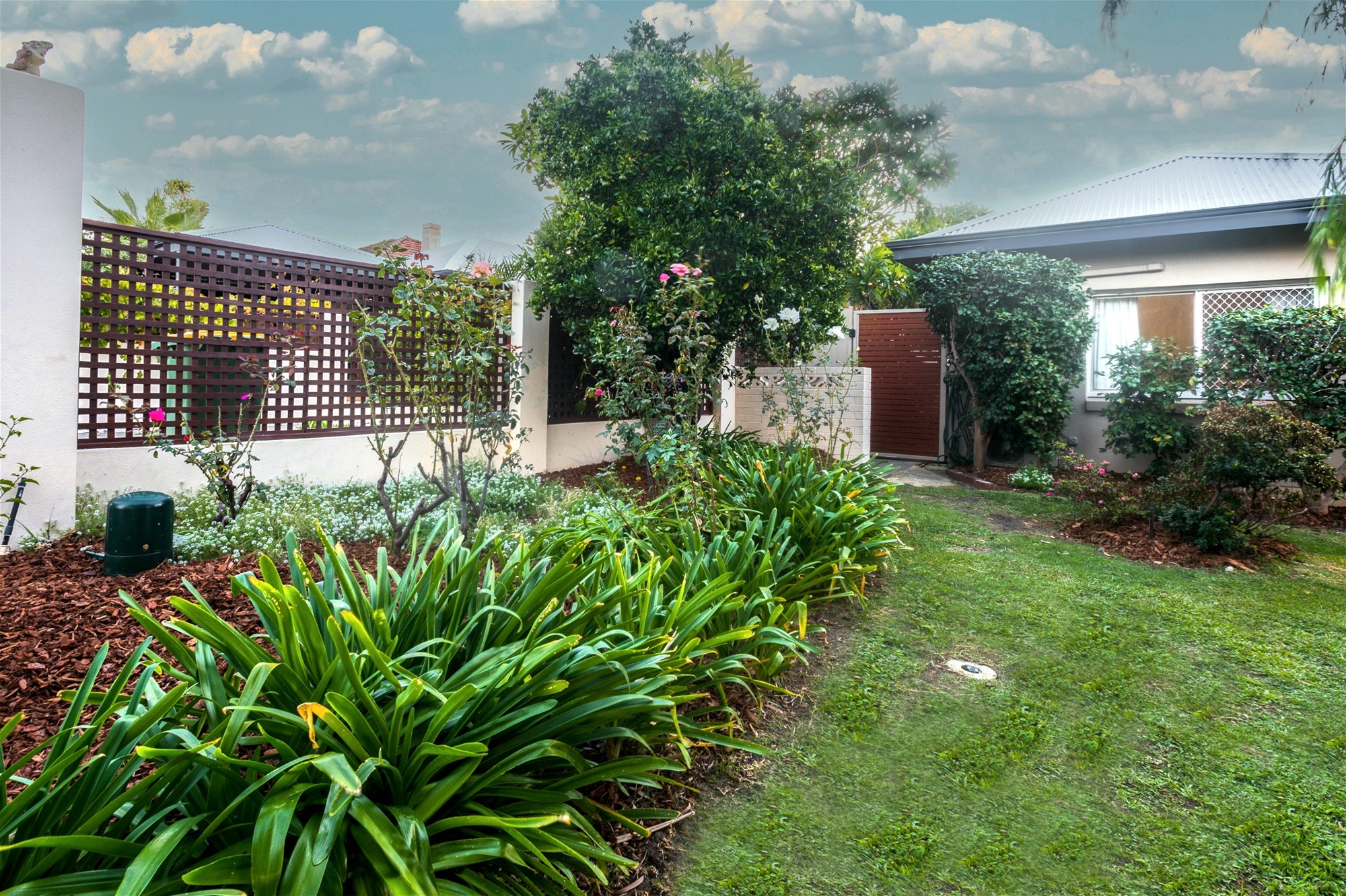 Delightful Family Home with Development 19