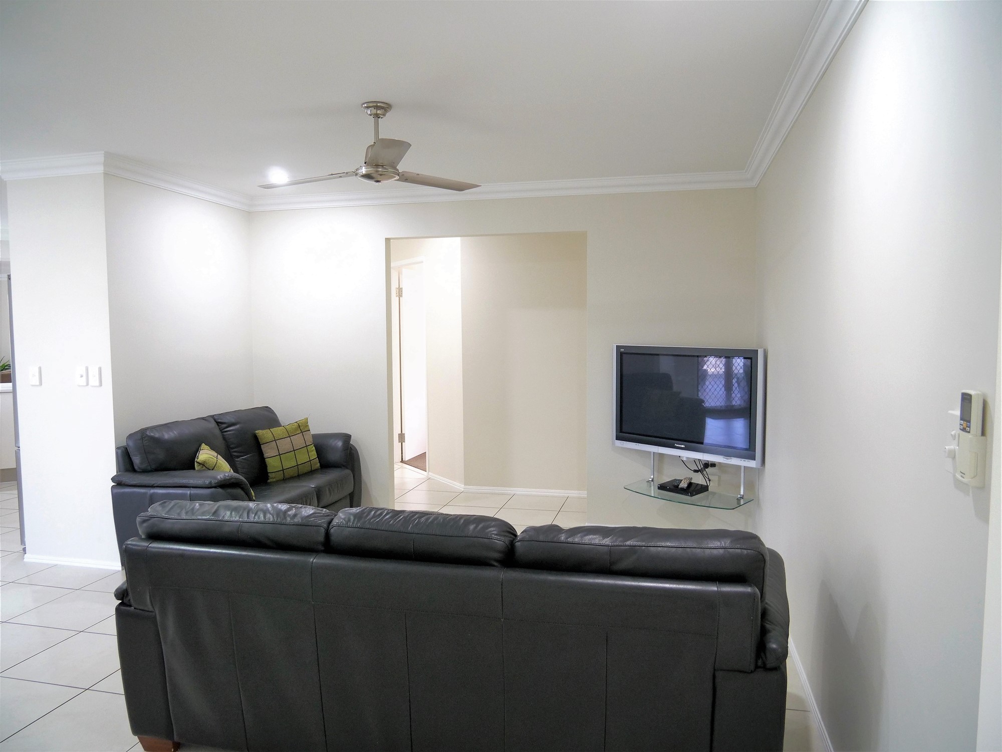 Immaculate Family Home with Inground 7