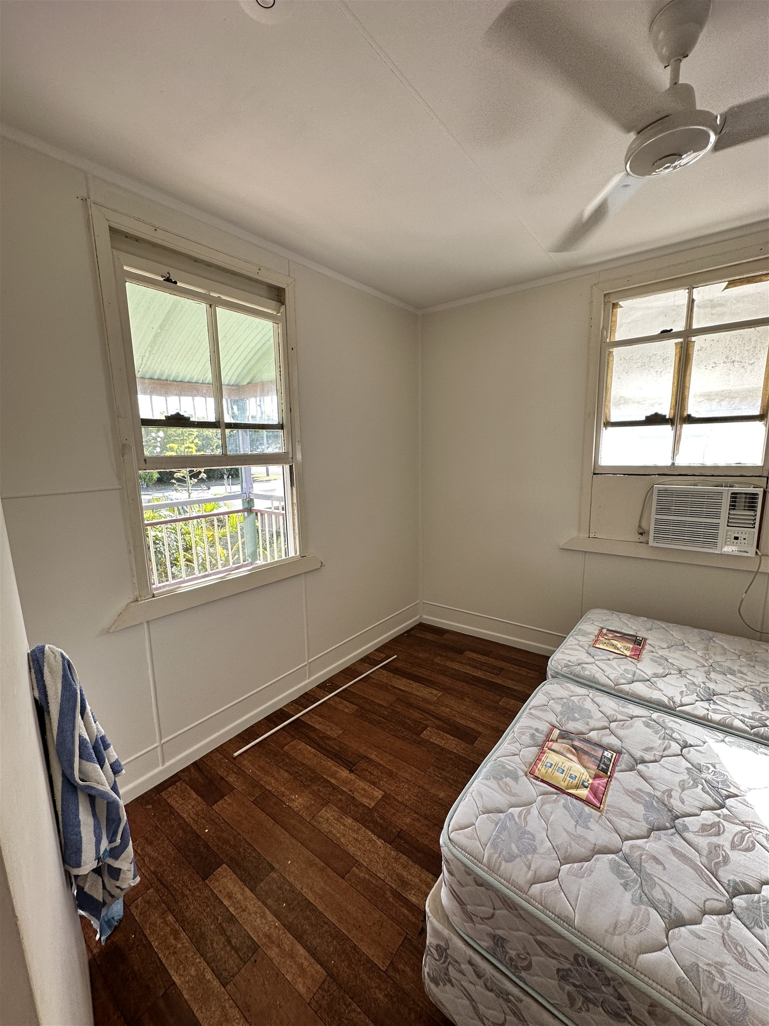 City/Stadium /Port / Amazing quiet 7