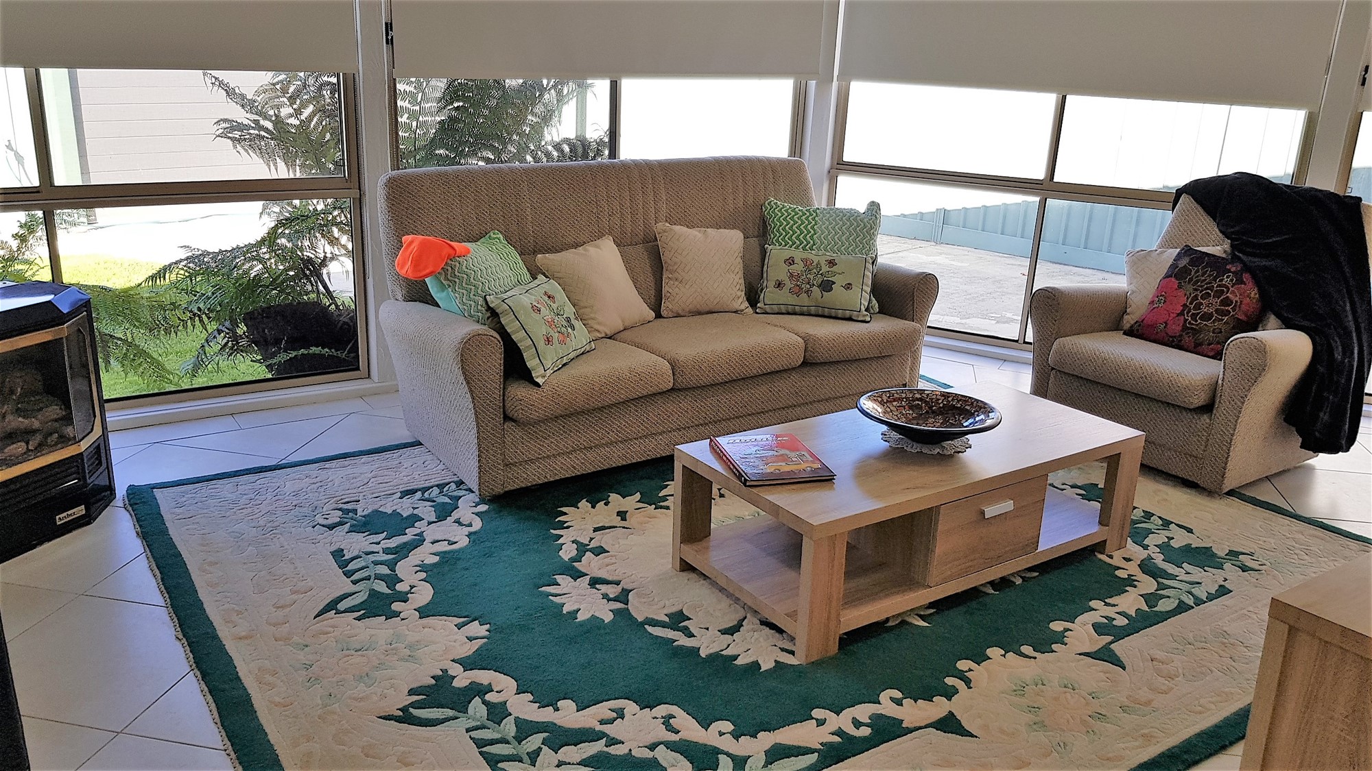 QUIRKY, WARM, HAPPY HOME 7
