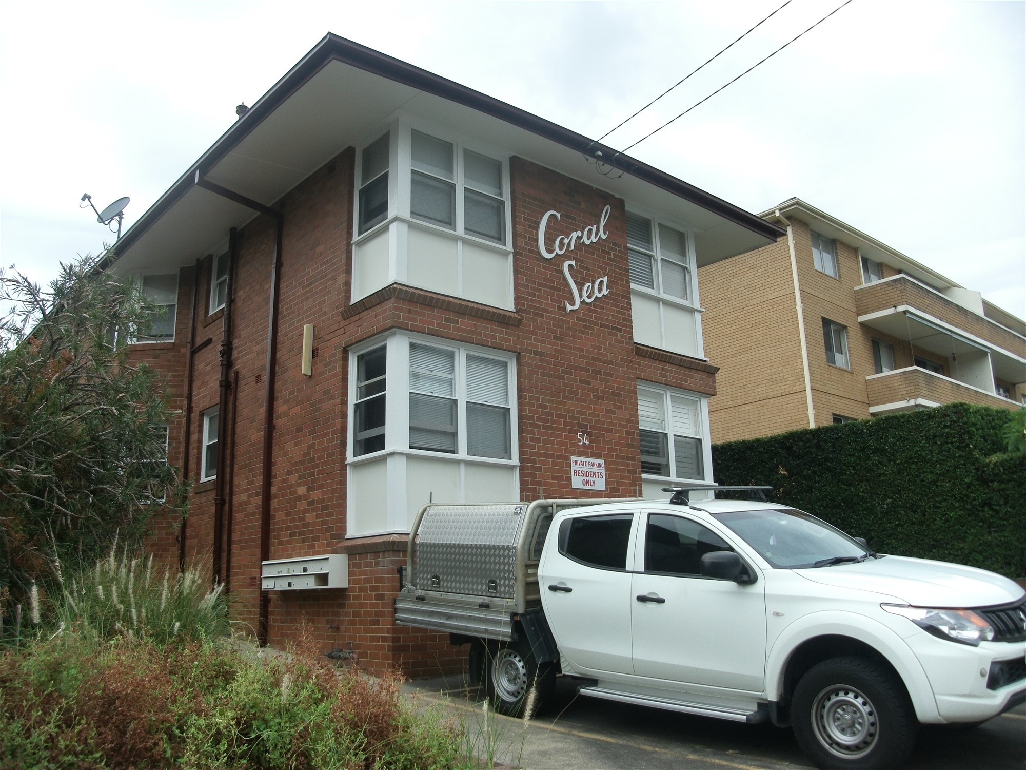 CRONULLA BEACH  1 BEDROOM STRATA UNIT  CLOSE TO EVERYTHING –PERFECT PLACE TO LIVE OR INVEST