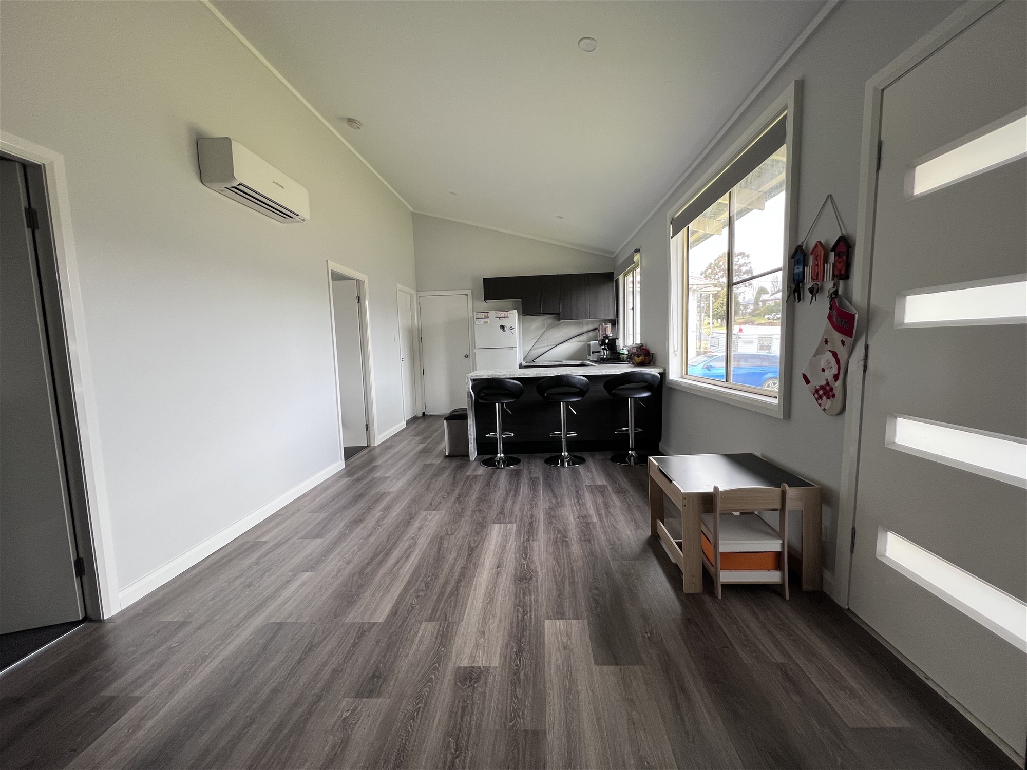 8 Hume Ave Wallerawang NSW 4