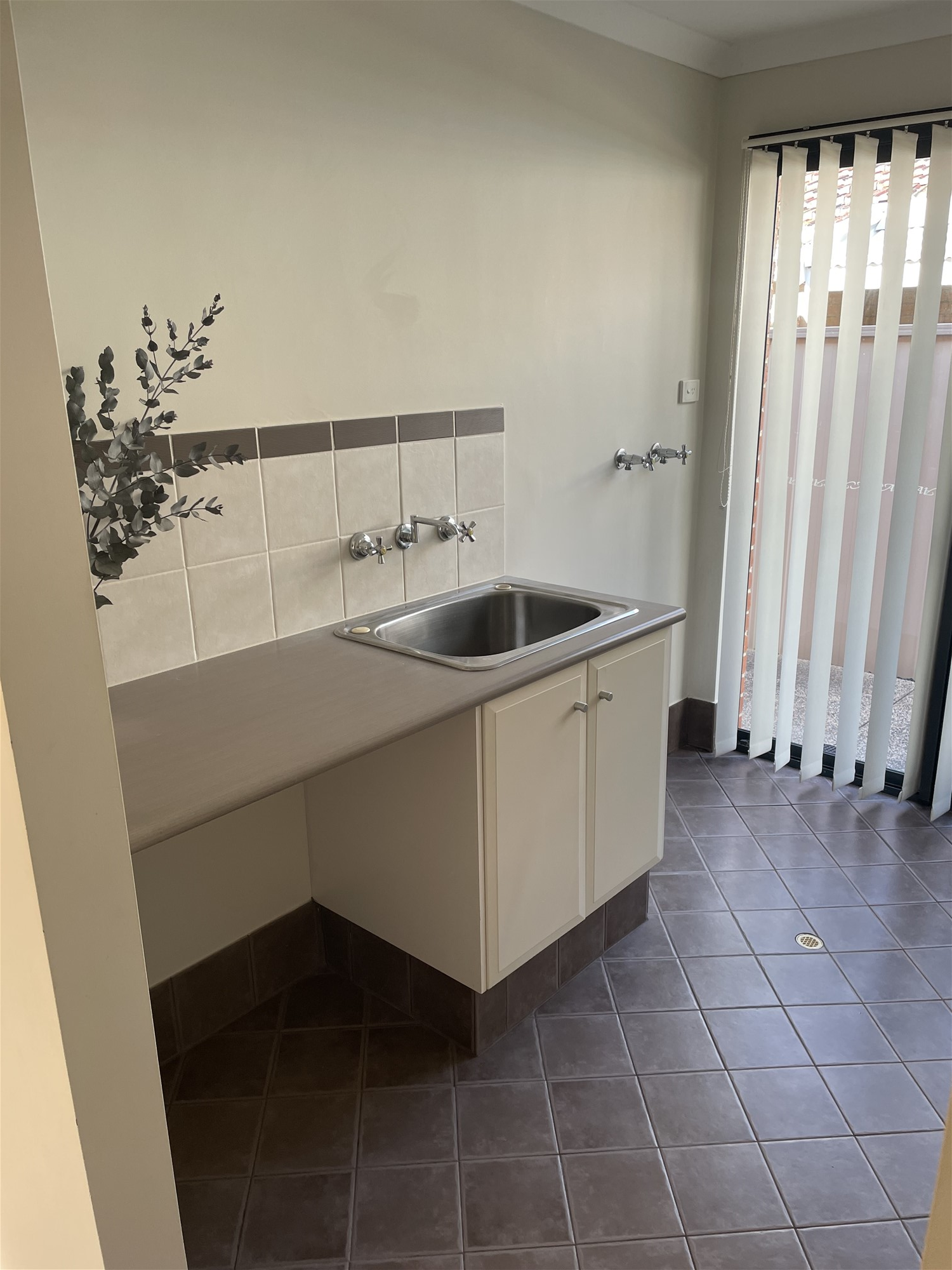 Offers Over $450,000 19
