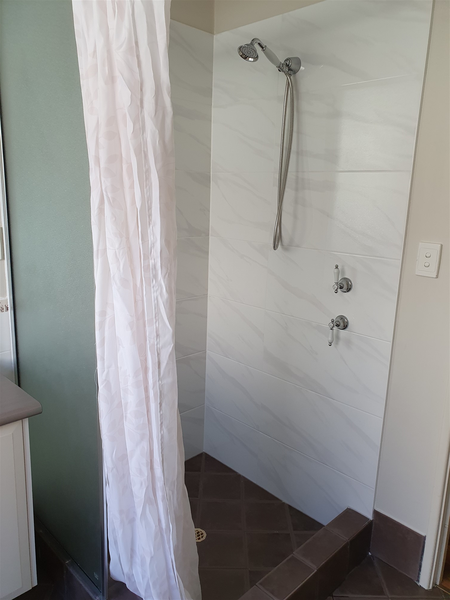 Offers Over $450,000 21