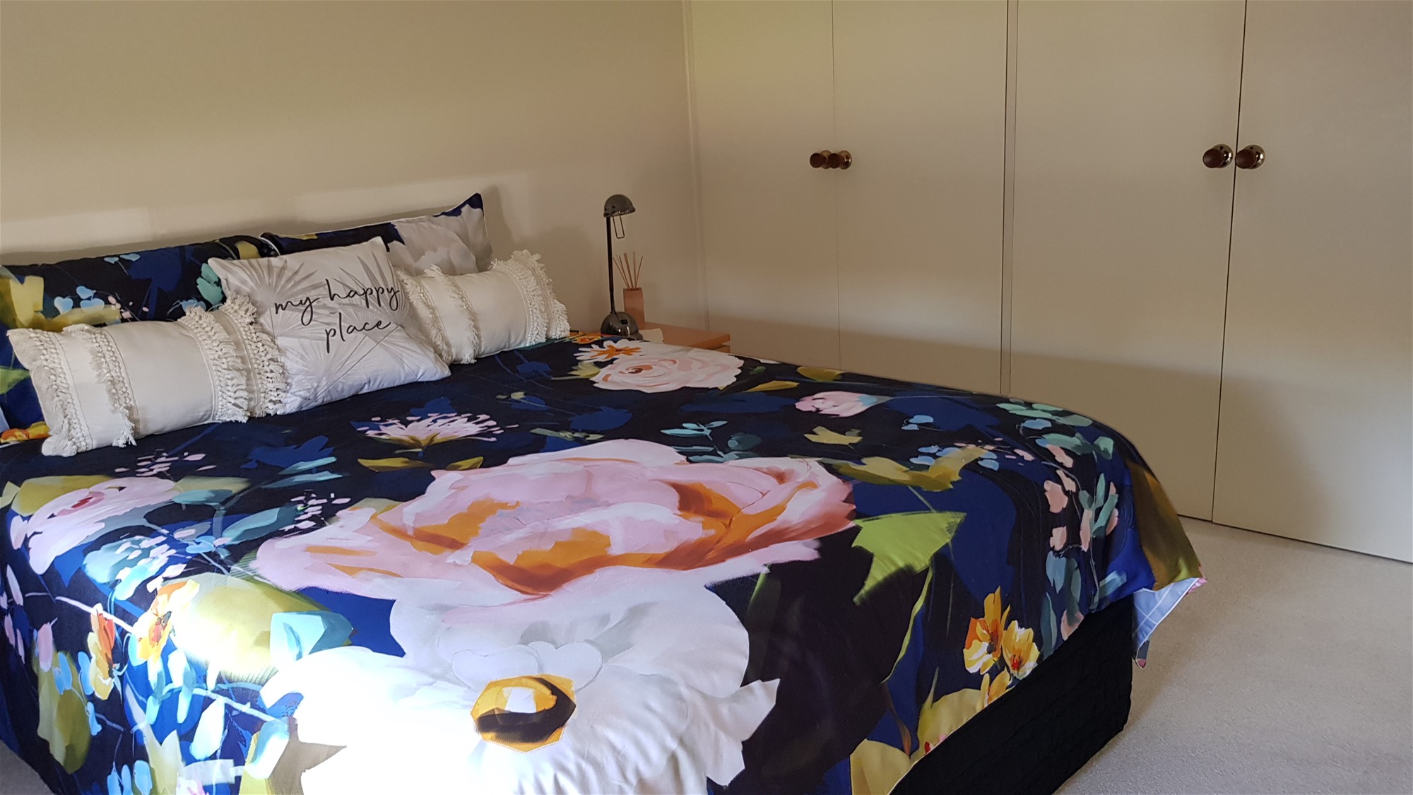 QUIRKY, WARM, HAPPY HOME 8