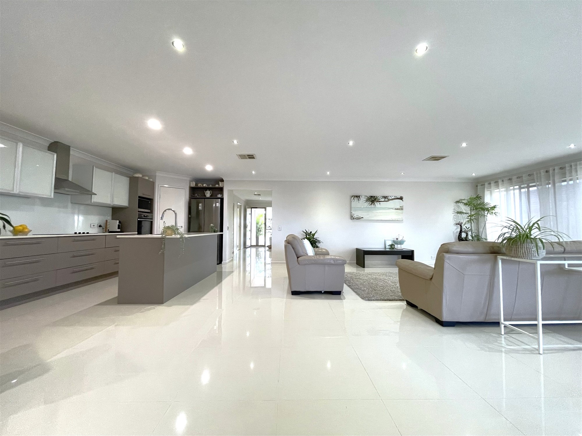 Stunning Family Home in Prime 12