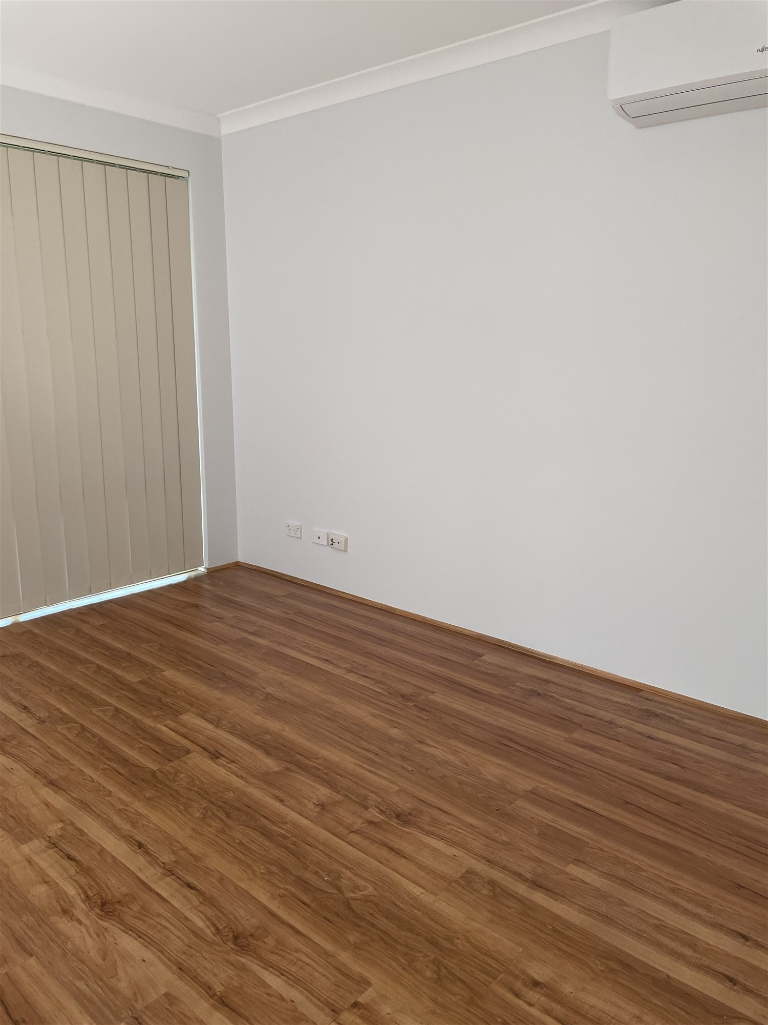 Unit 10/44 Chullwyne Mews High 13