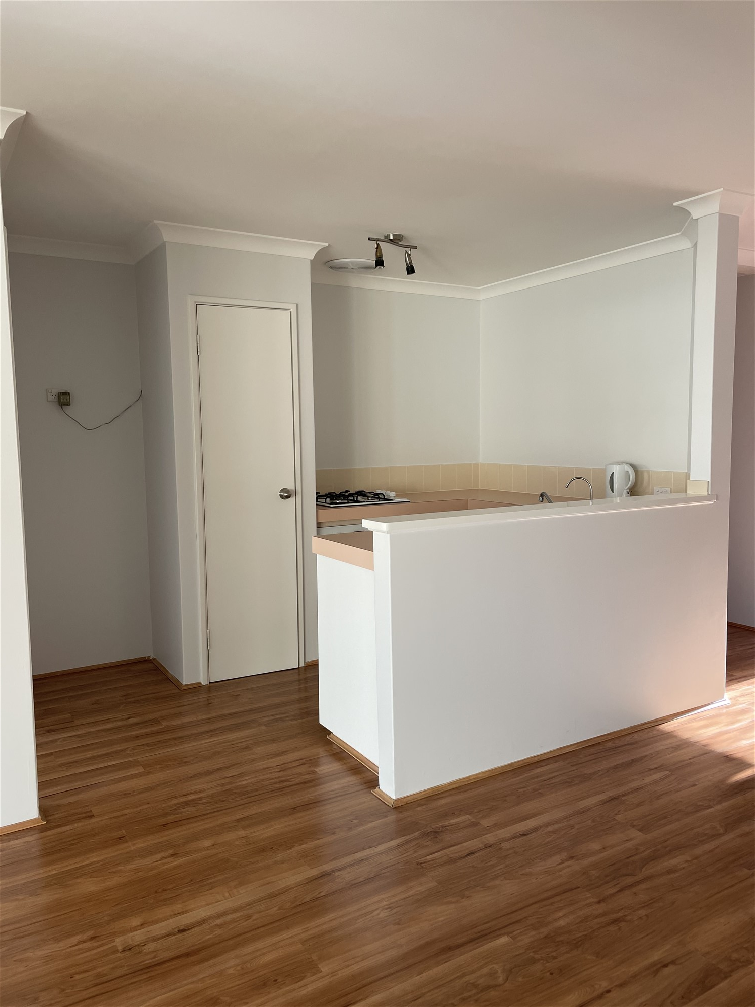 Unit 10/44 Chullwyne Mews High 17