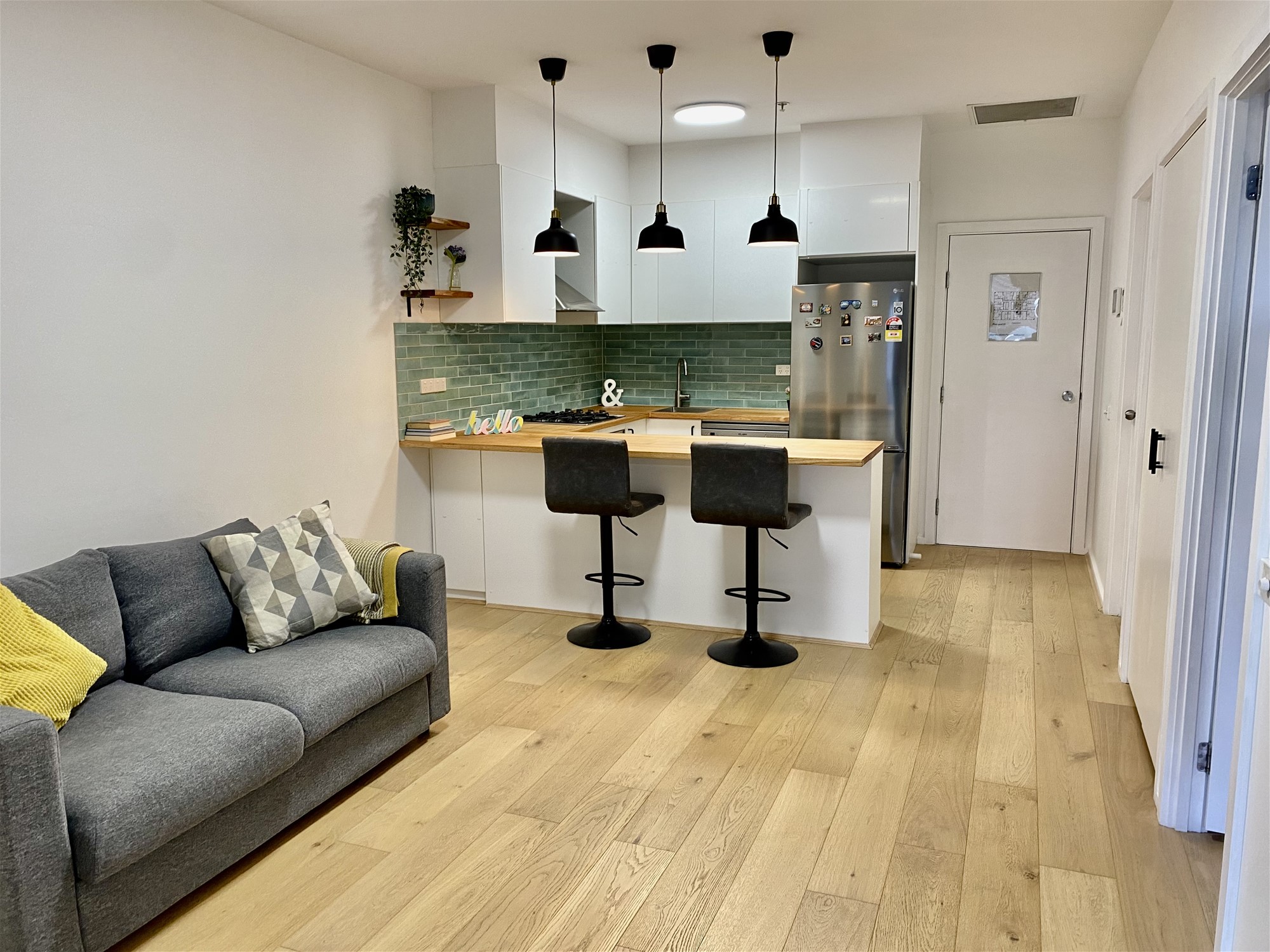 Unique and Homey apartment in the heart of the CBD