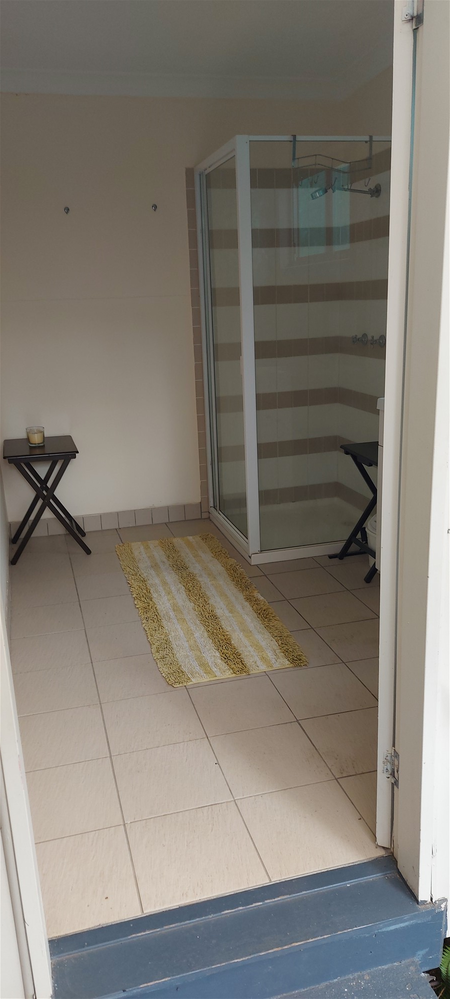Unique dual zone, flood free 6