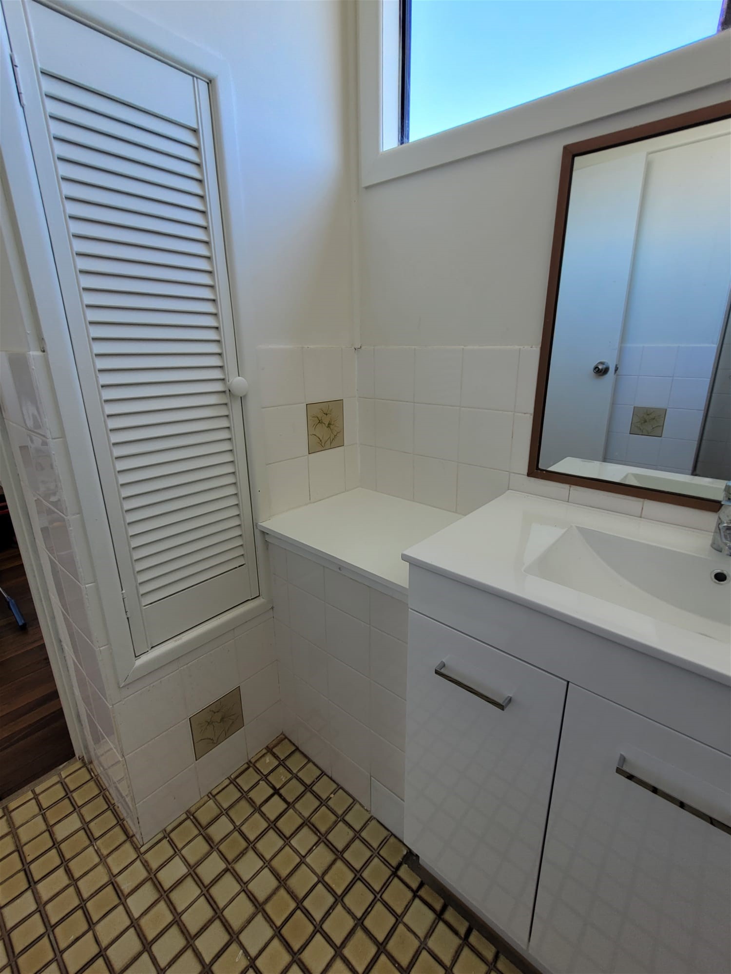 86 Ocean Road – Brooms 17