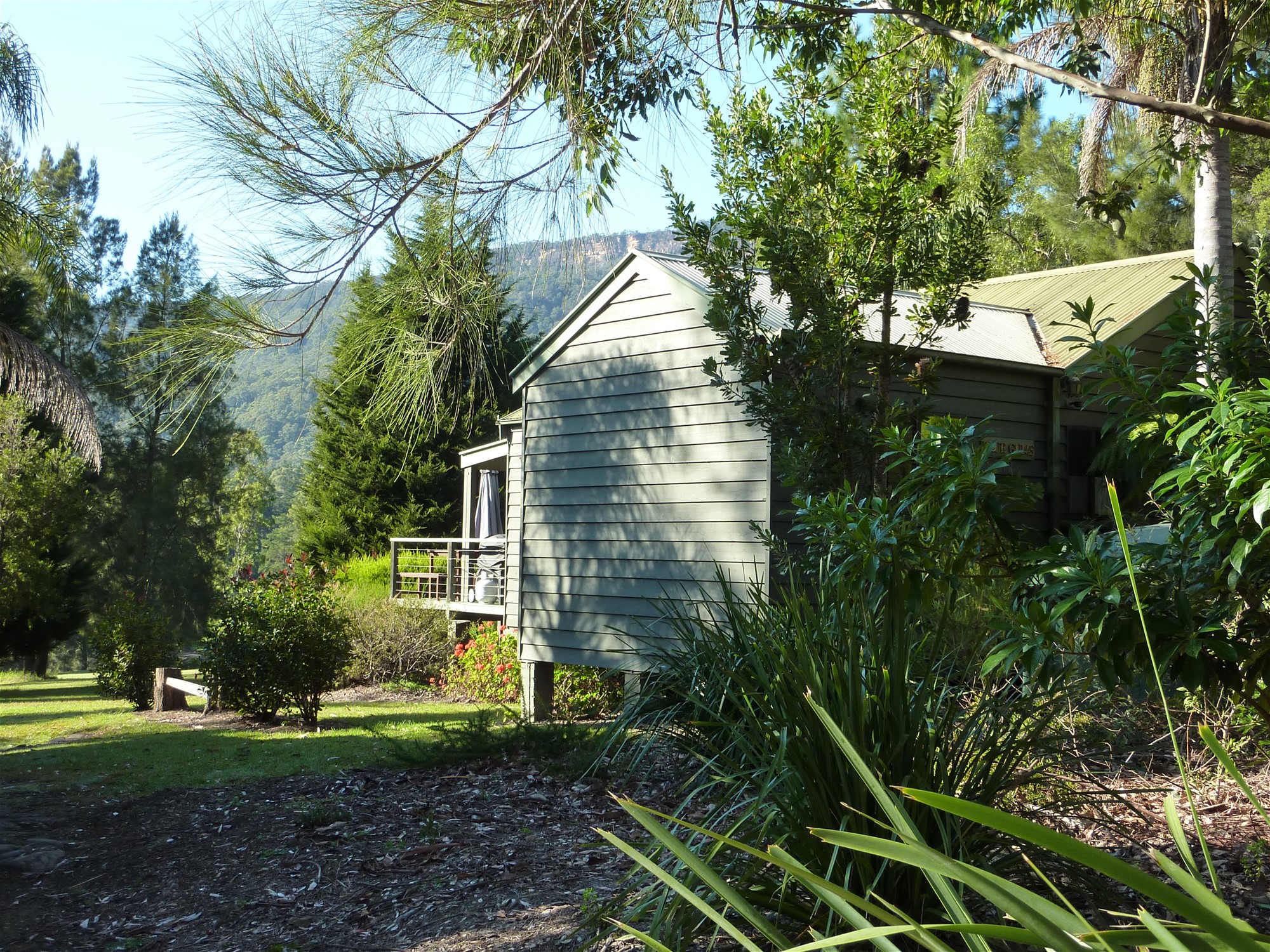 Kangaroo Valley lifestyle, golf course 3
