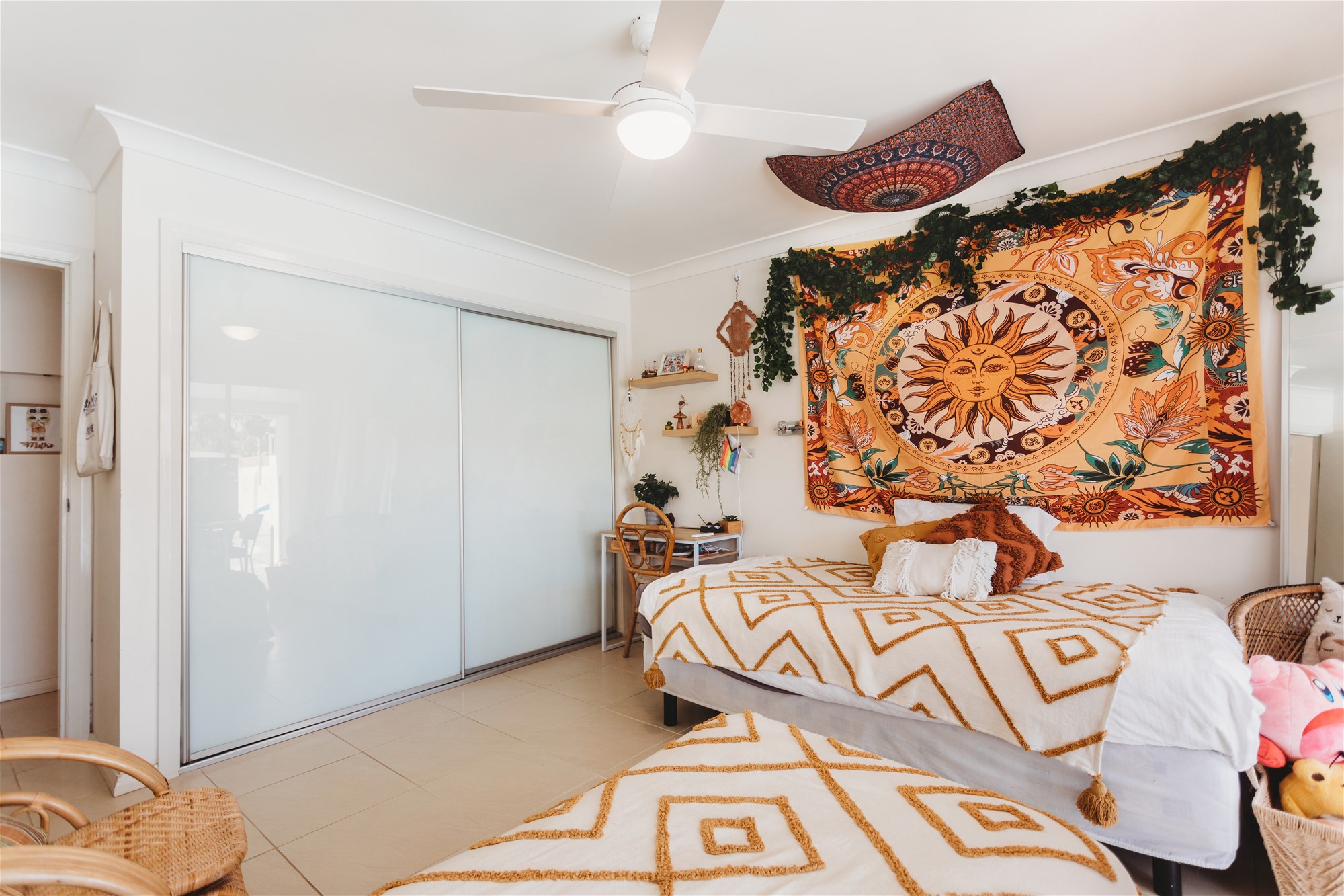 House and Granny flat right 18
