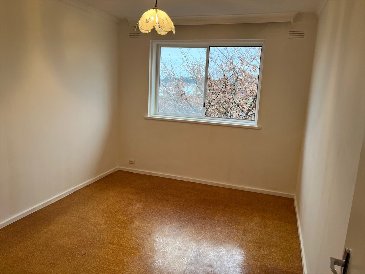 2 Bedroom Unit for Private 5